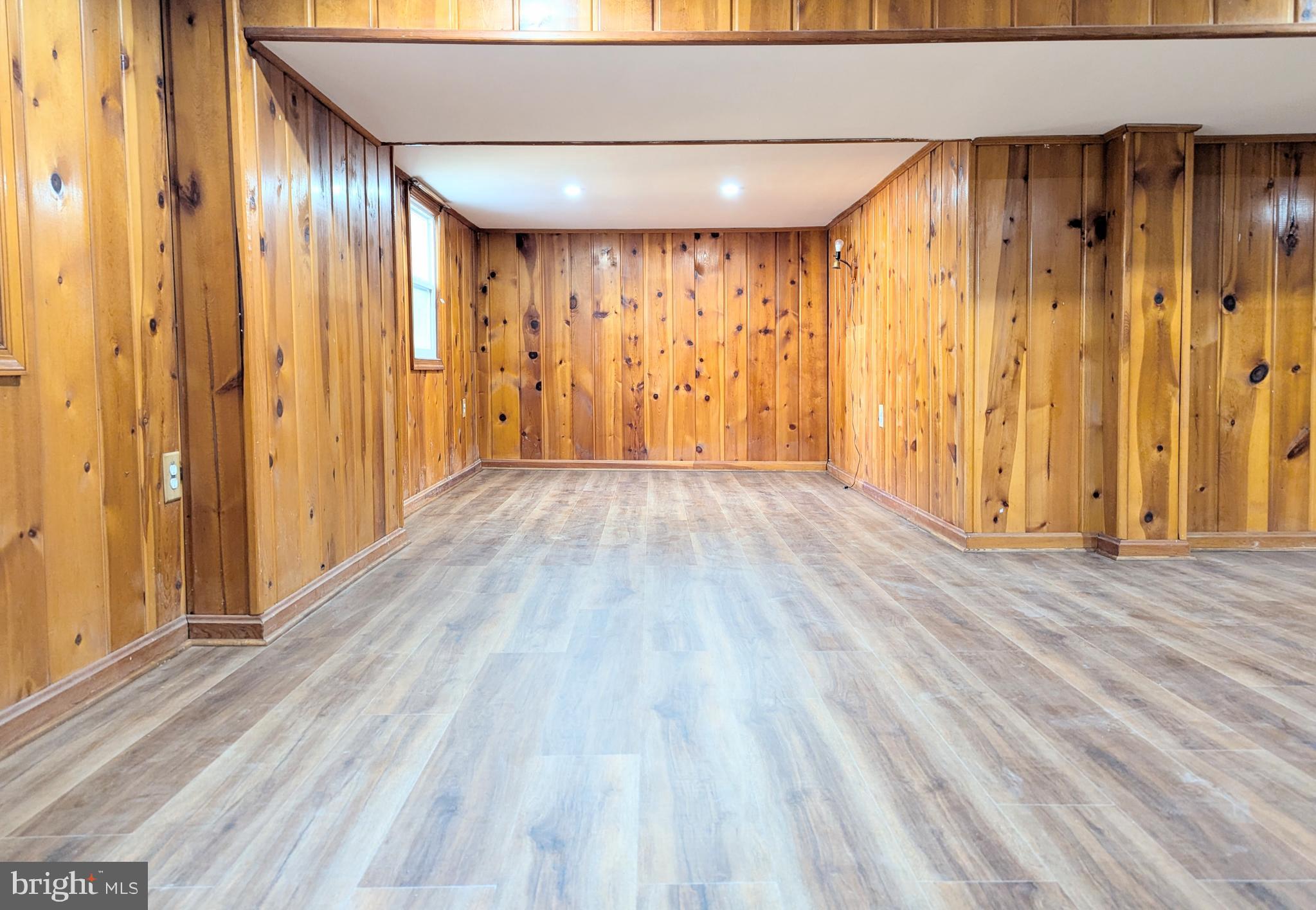 LITTLE RIVER HILLS - Residential