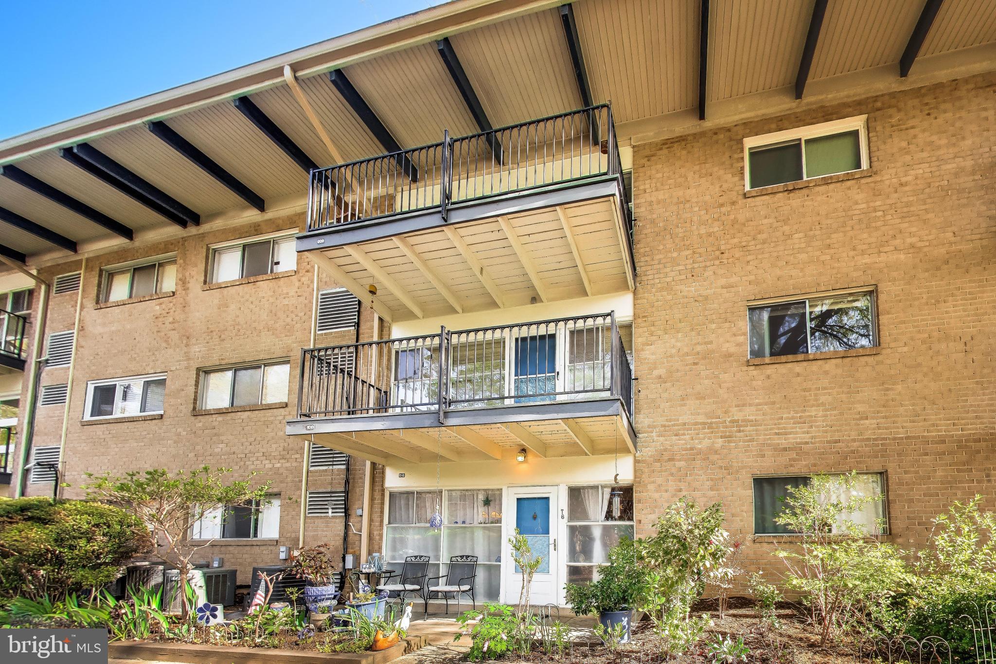 FAIRFAX HERITAGE - Residential