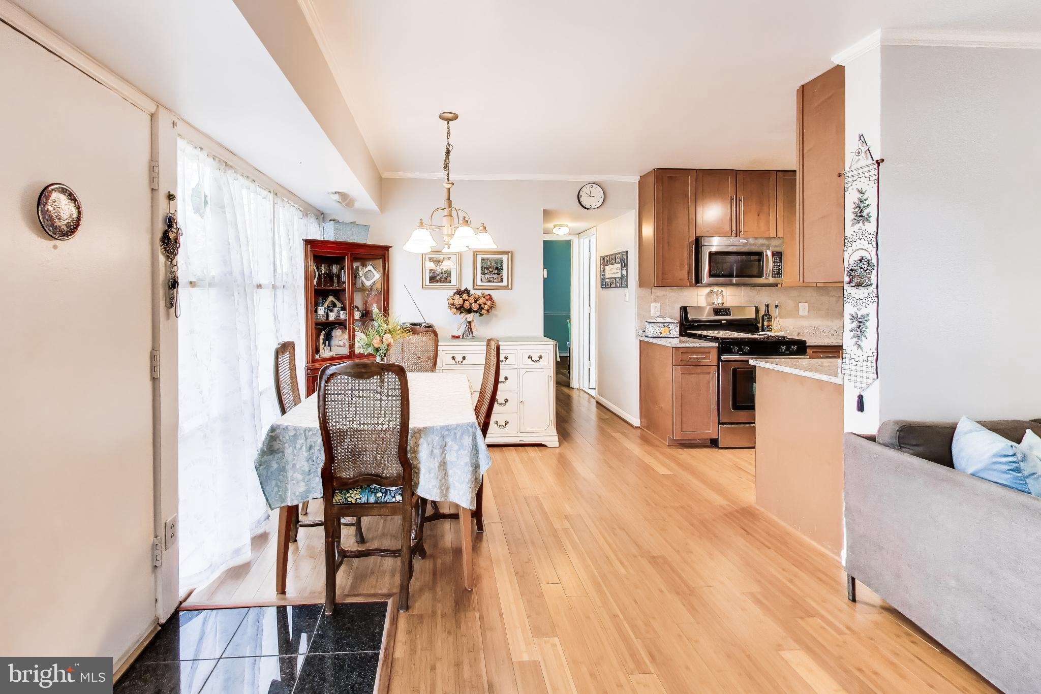 FAIRFAX HERITAGE - Residential