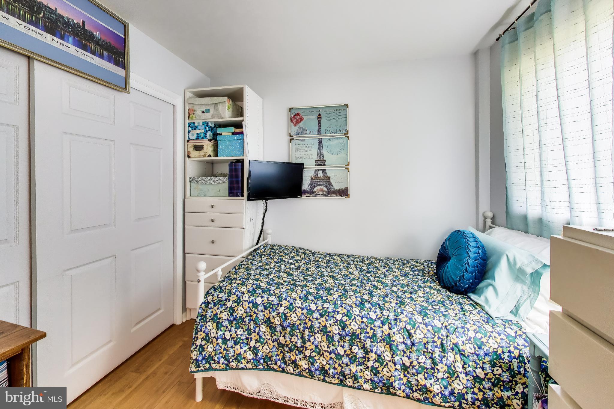 FAIRFAX HERITAGE - Residential