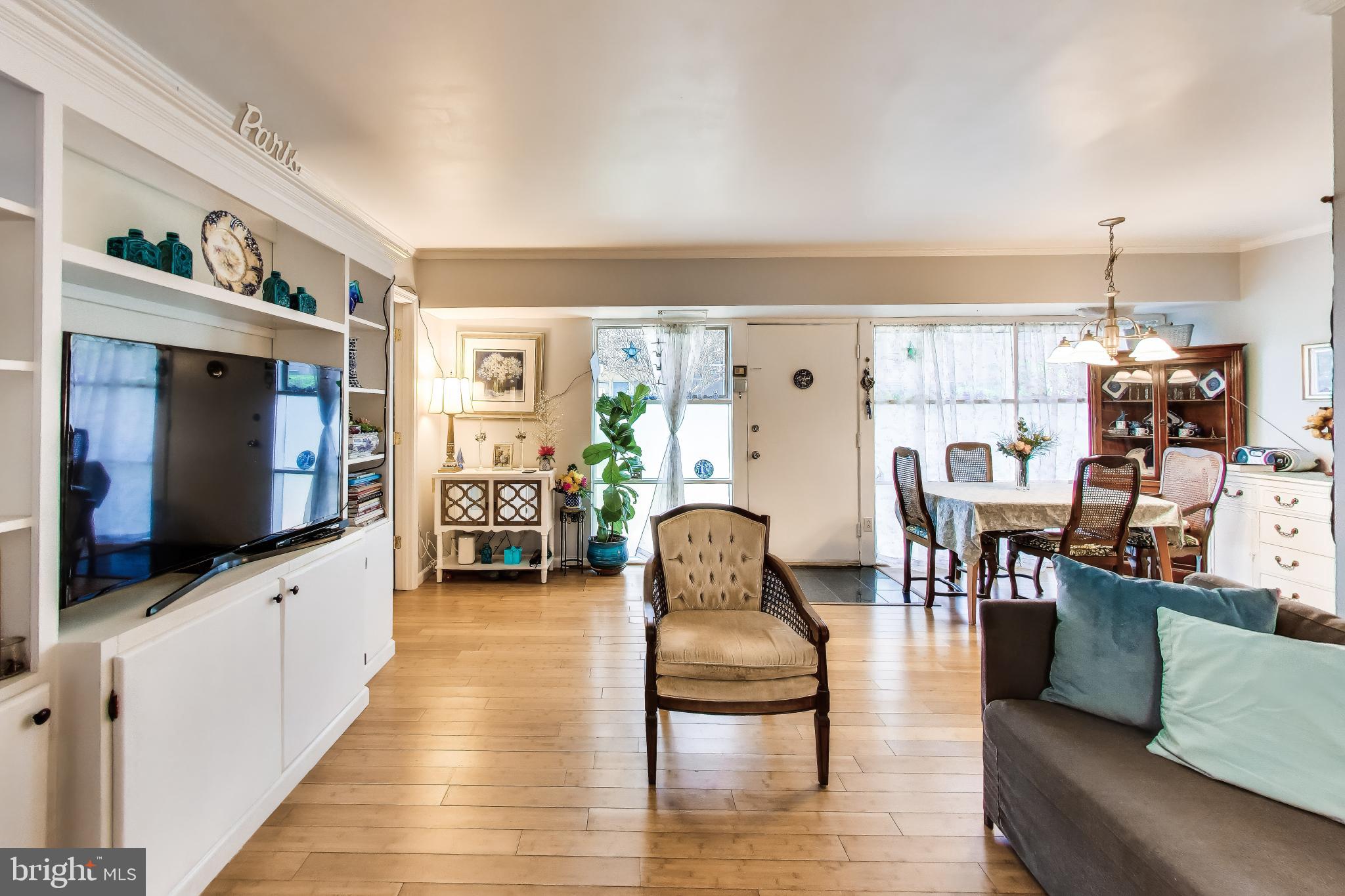 FAIRFAX HERITAGE - Residential