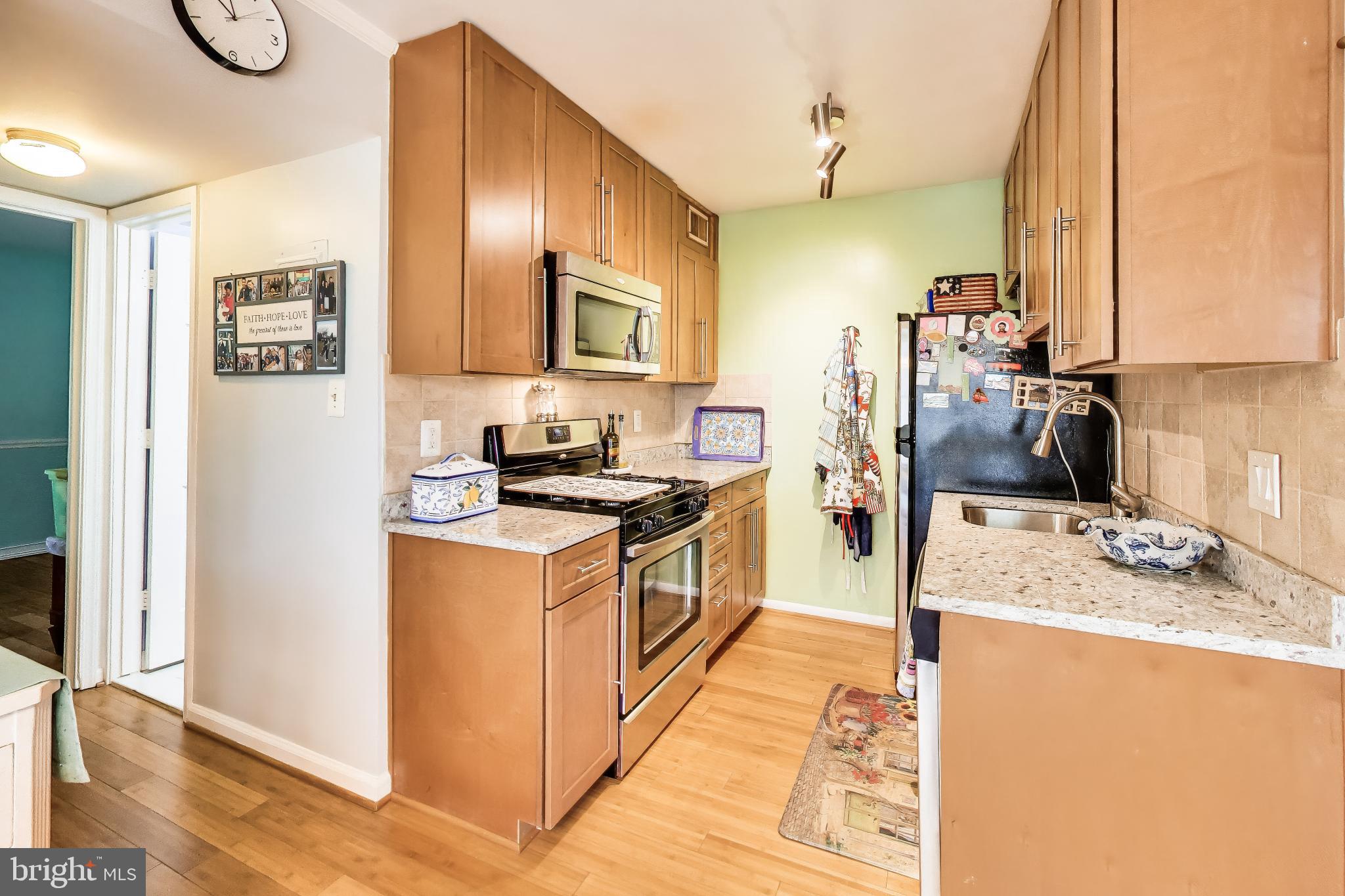 FAIRFAX HERITAGE - Residential