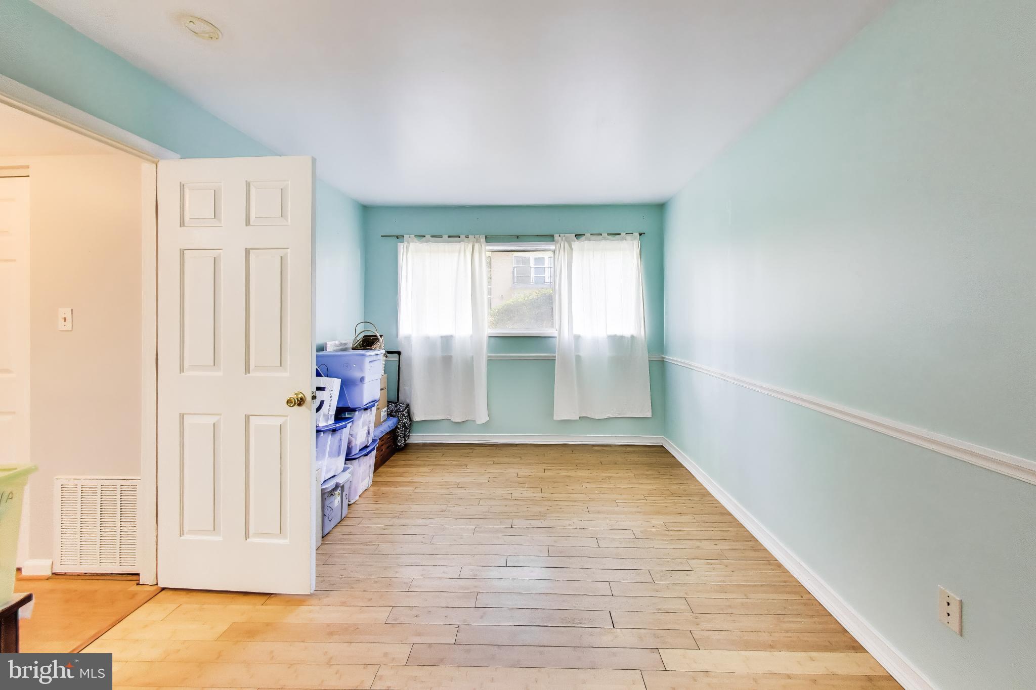 FAIRFAX HERITAGE - Residential