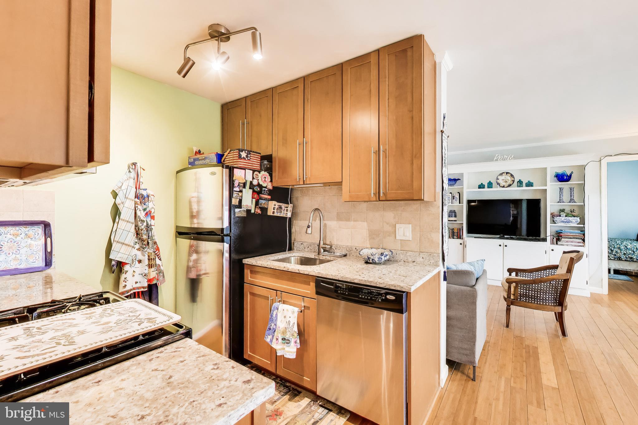 FAIRFAX HERITAGE - Residential