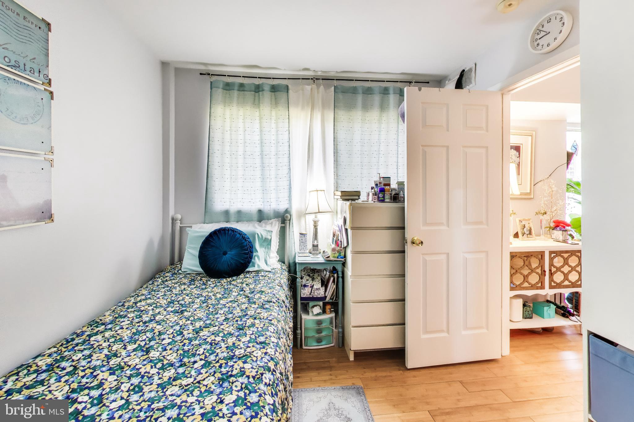 FAIRFAX HERITAGE - Residential