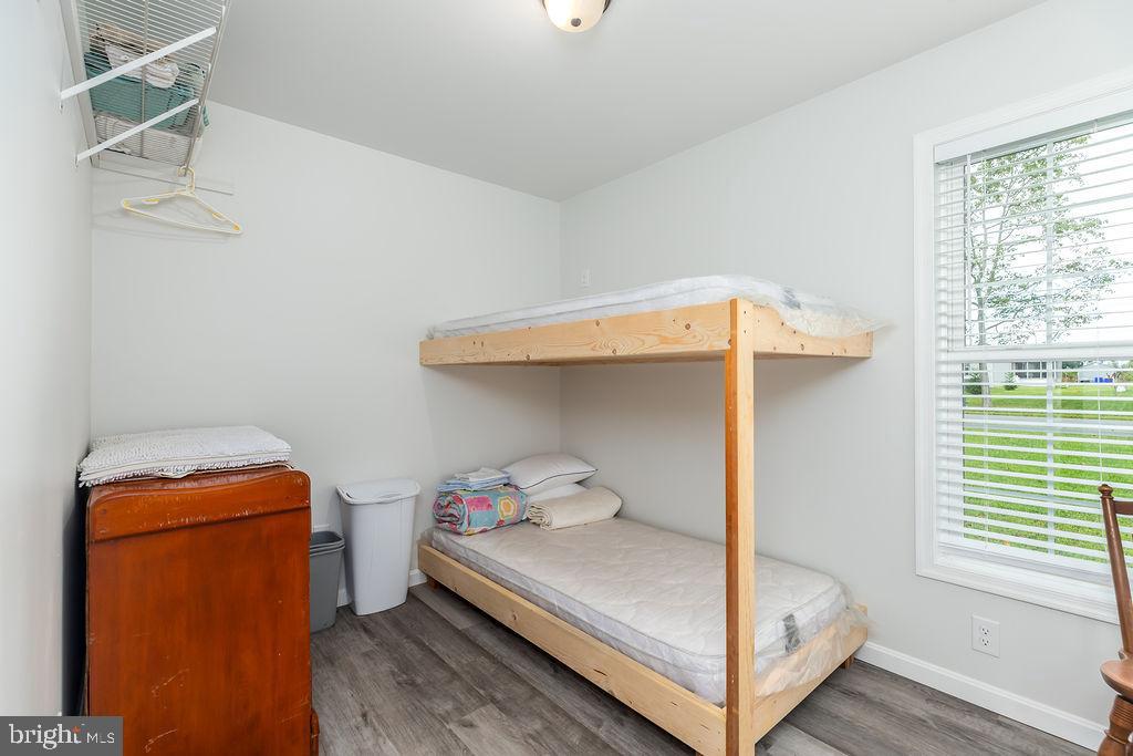 DEER RUN ACRES - Residential