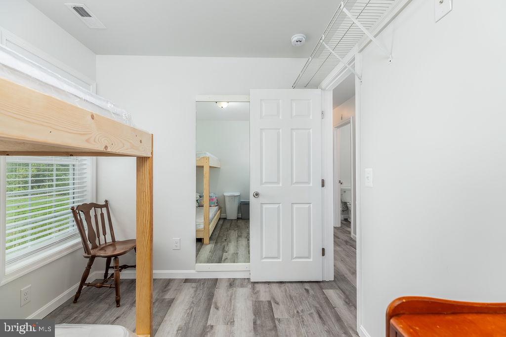 DEER RUN ACRES - Residential