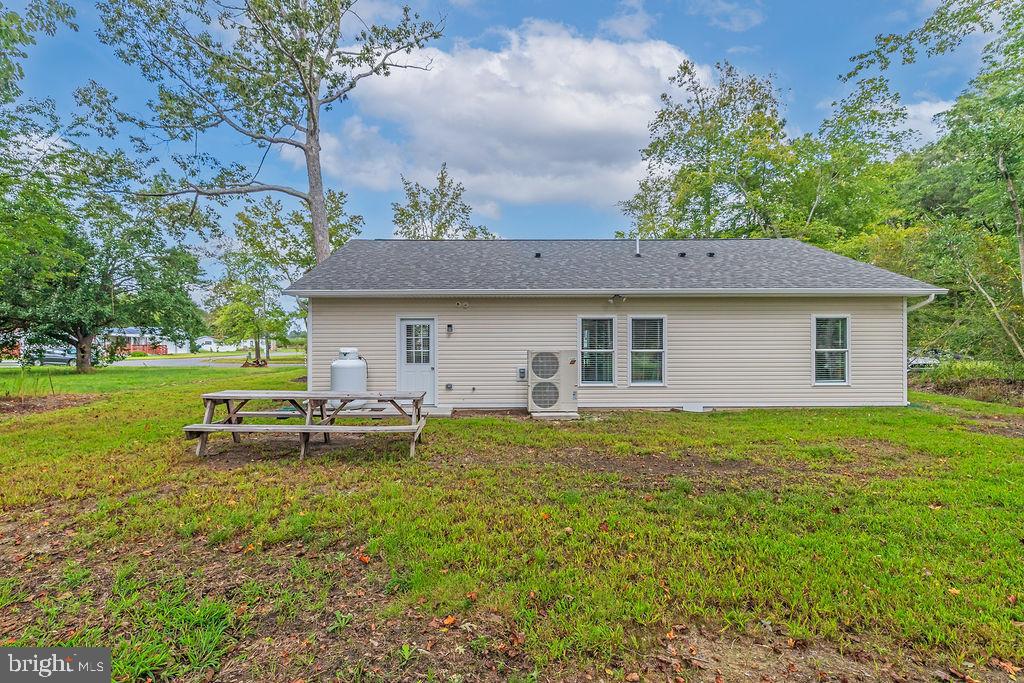 DEER RUN ACRES - Residential