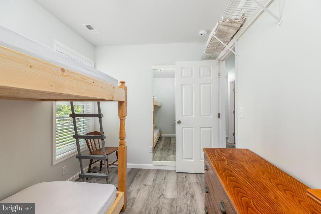 DEER RUN ACRES - Residential