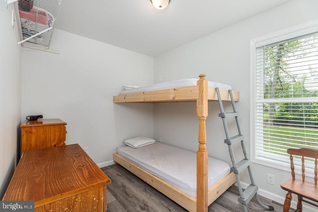 DEER RUN ACRES - Residential