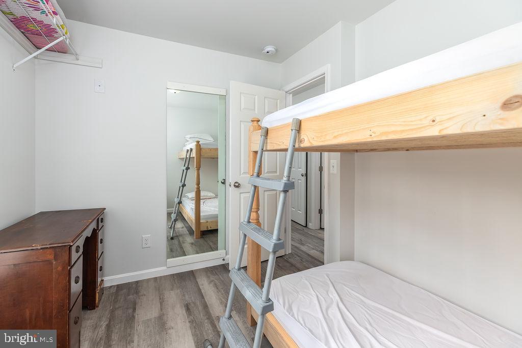 DEER RUN ACRES - Residential