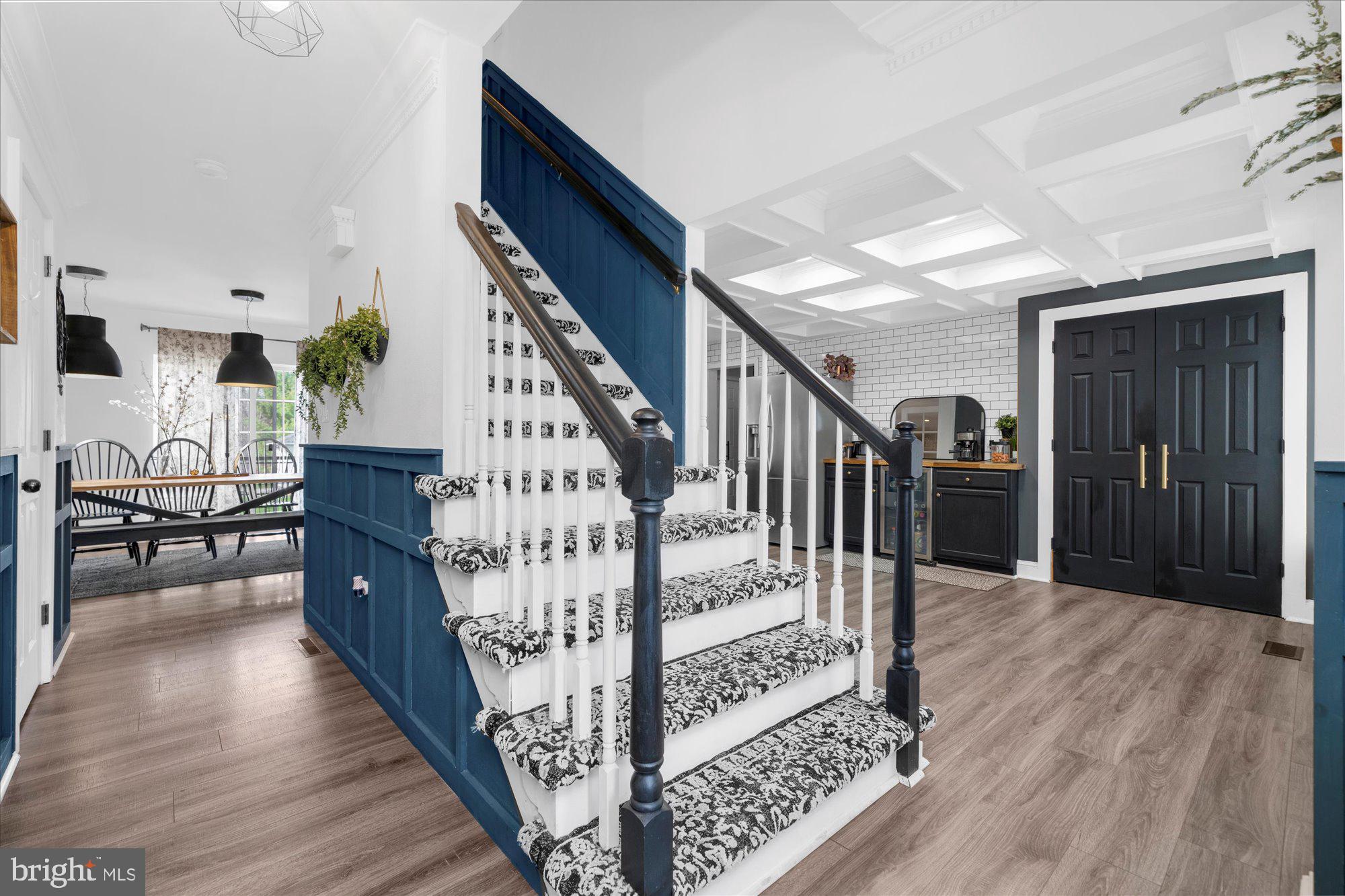 22 FAIRWAY COURT