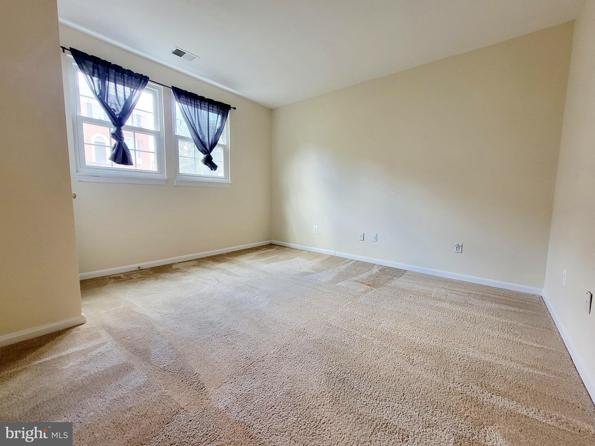 FOX CREEK - Residential