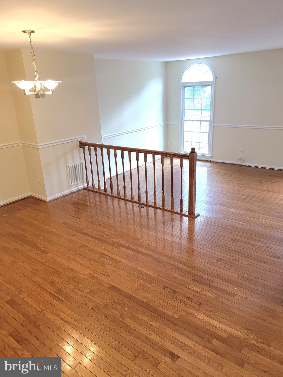 FOX CREEK - Residential