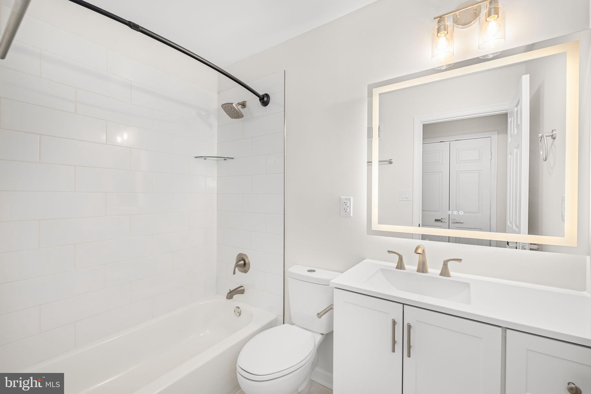 POTOMAC RANCH - Residential