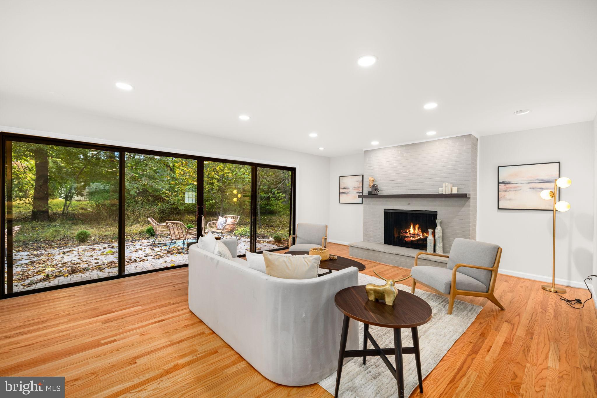 POTOMAC RANCH - Residential