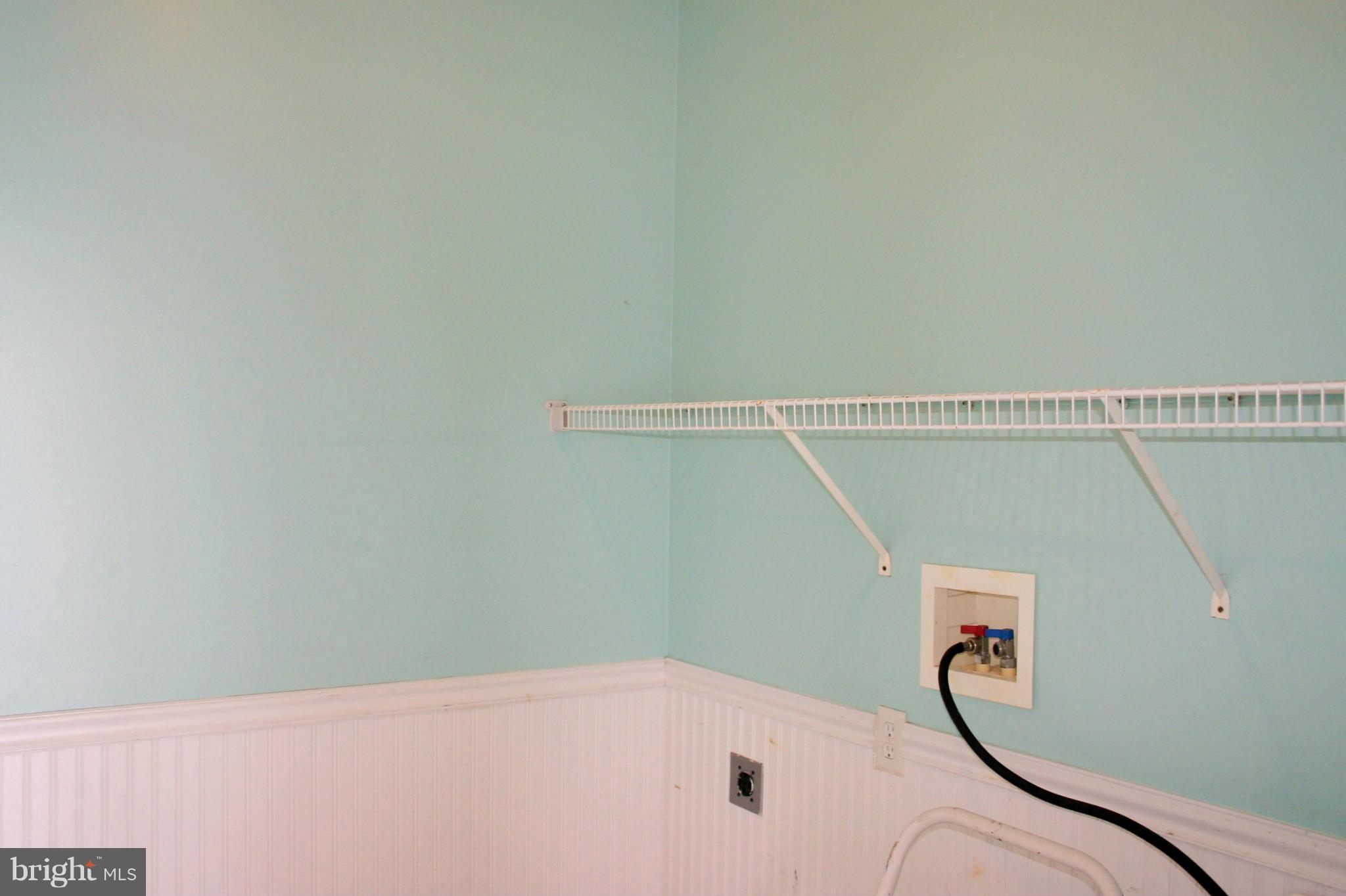 SPRUCE HILL ESTATES - Residential