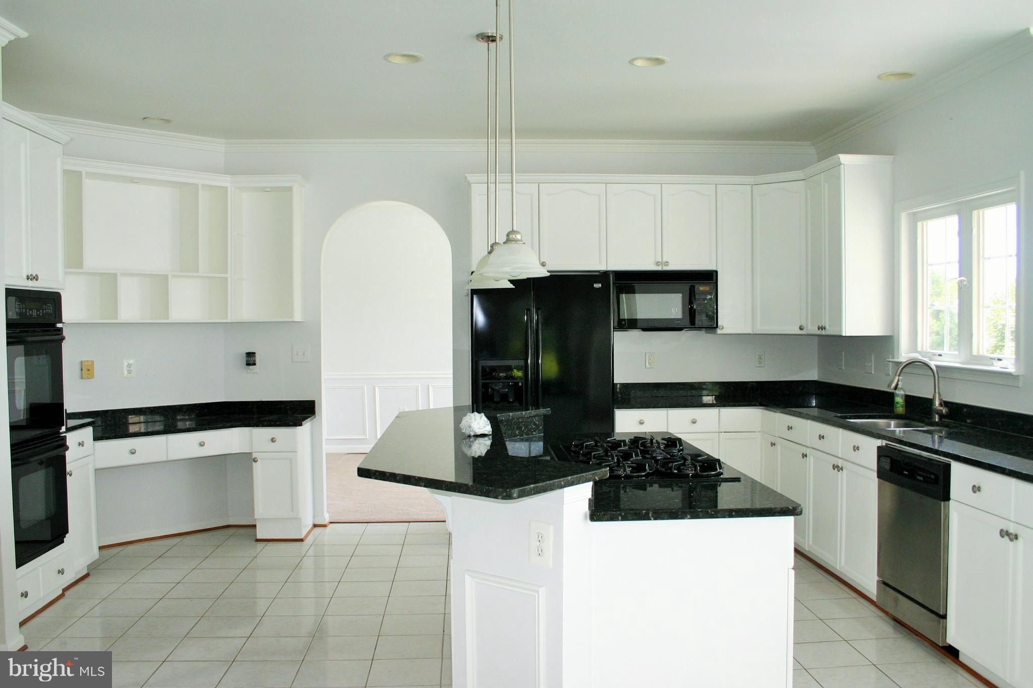 SPRUCE HILL ESTATES - Residential