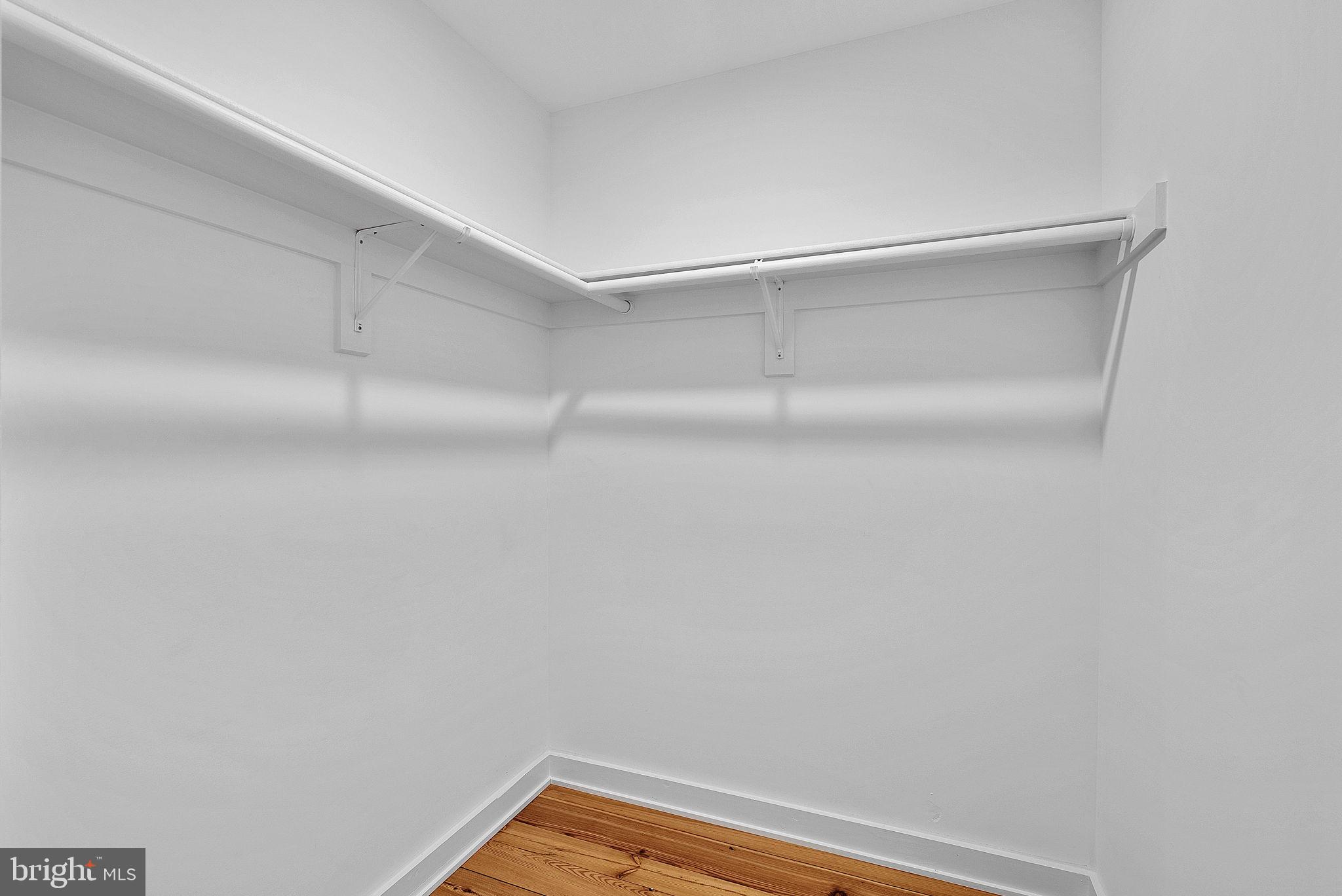 BLUE RIDGE CHASE - Residential Lease