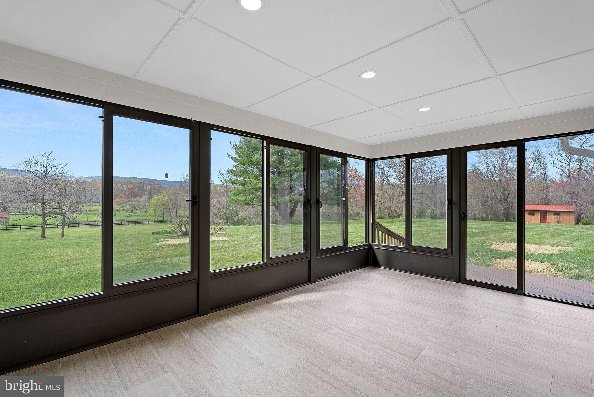 BLUE RIDGE CHASE - Residential Lease