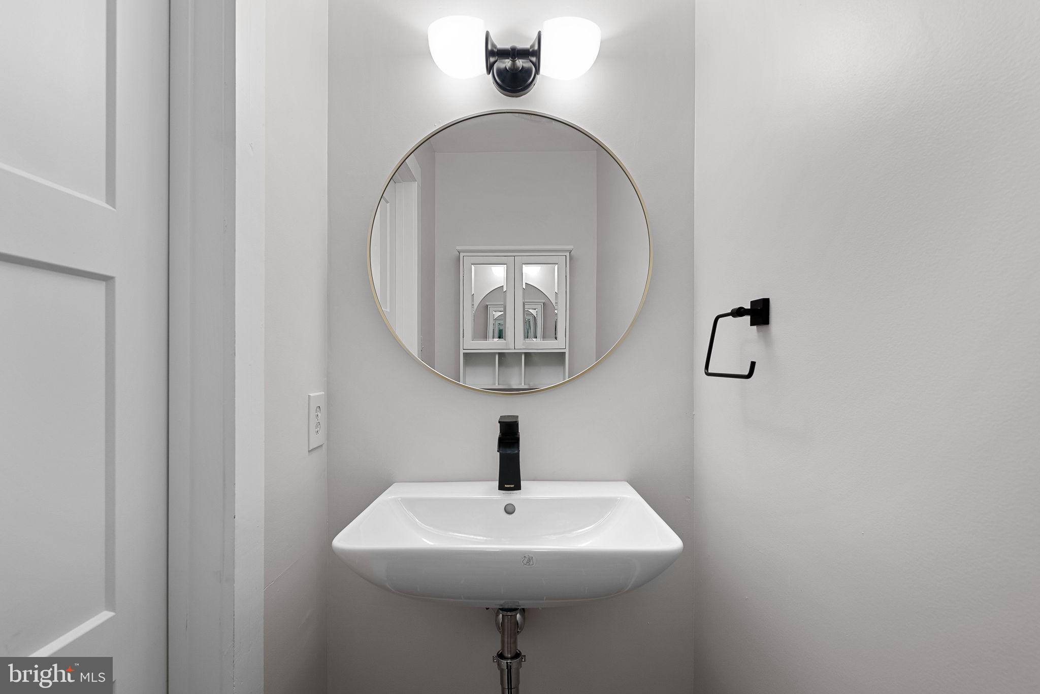 BLUE RIDGE CHASE - Residential Lease