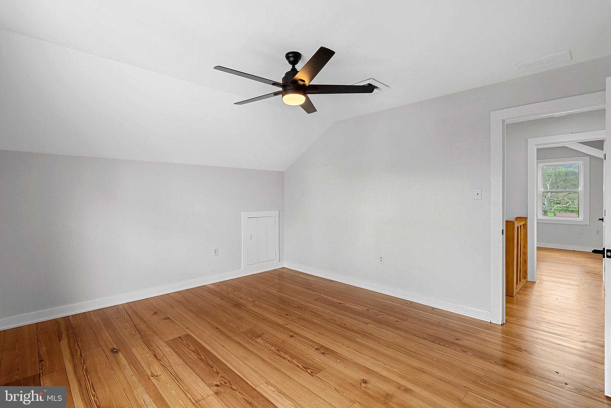 BLUE RIDGE CHASE - Residential Lease