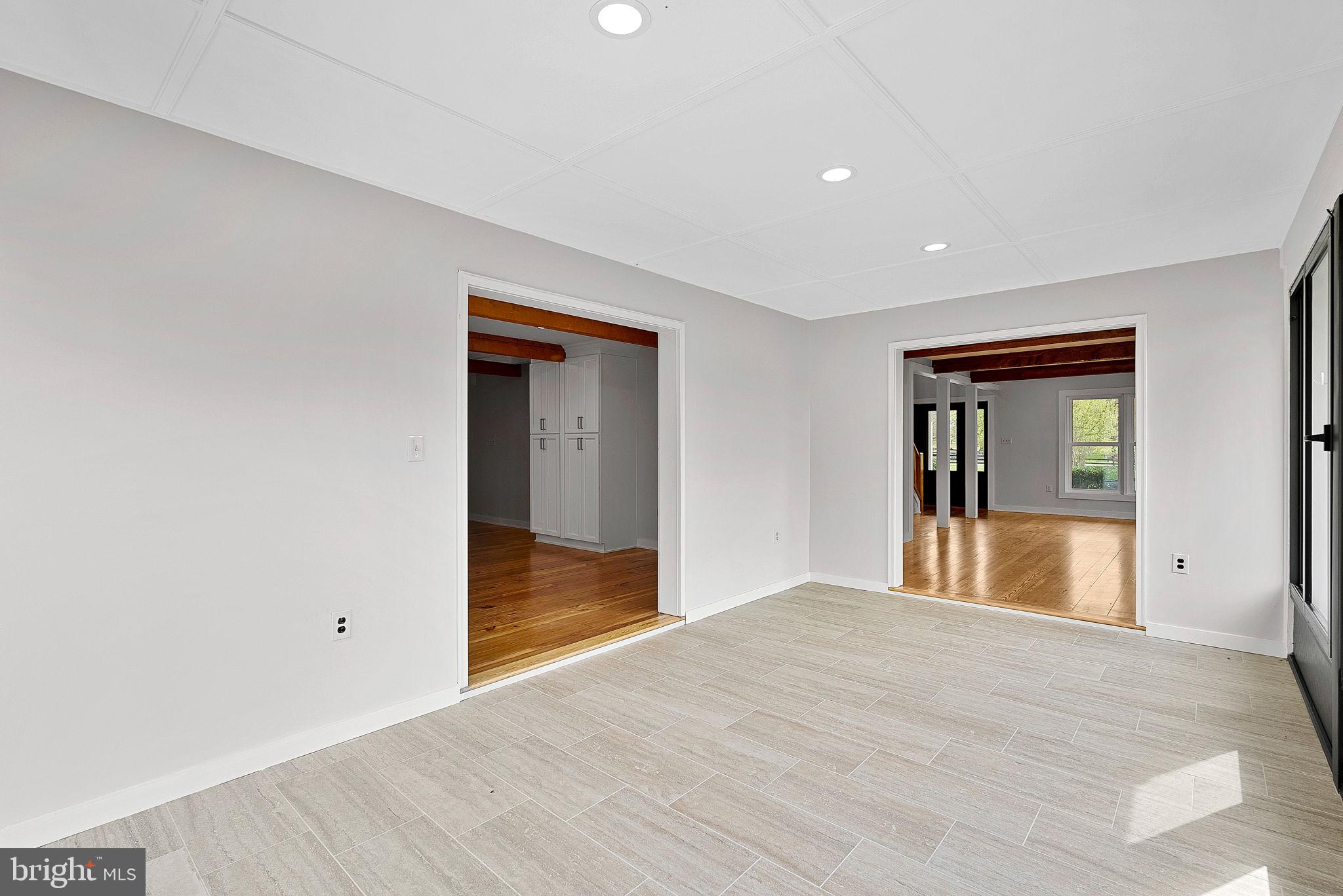 BLUE RIDGE CHASE - Residential Lease