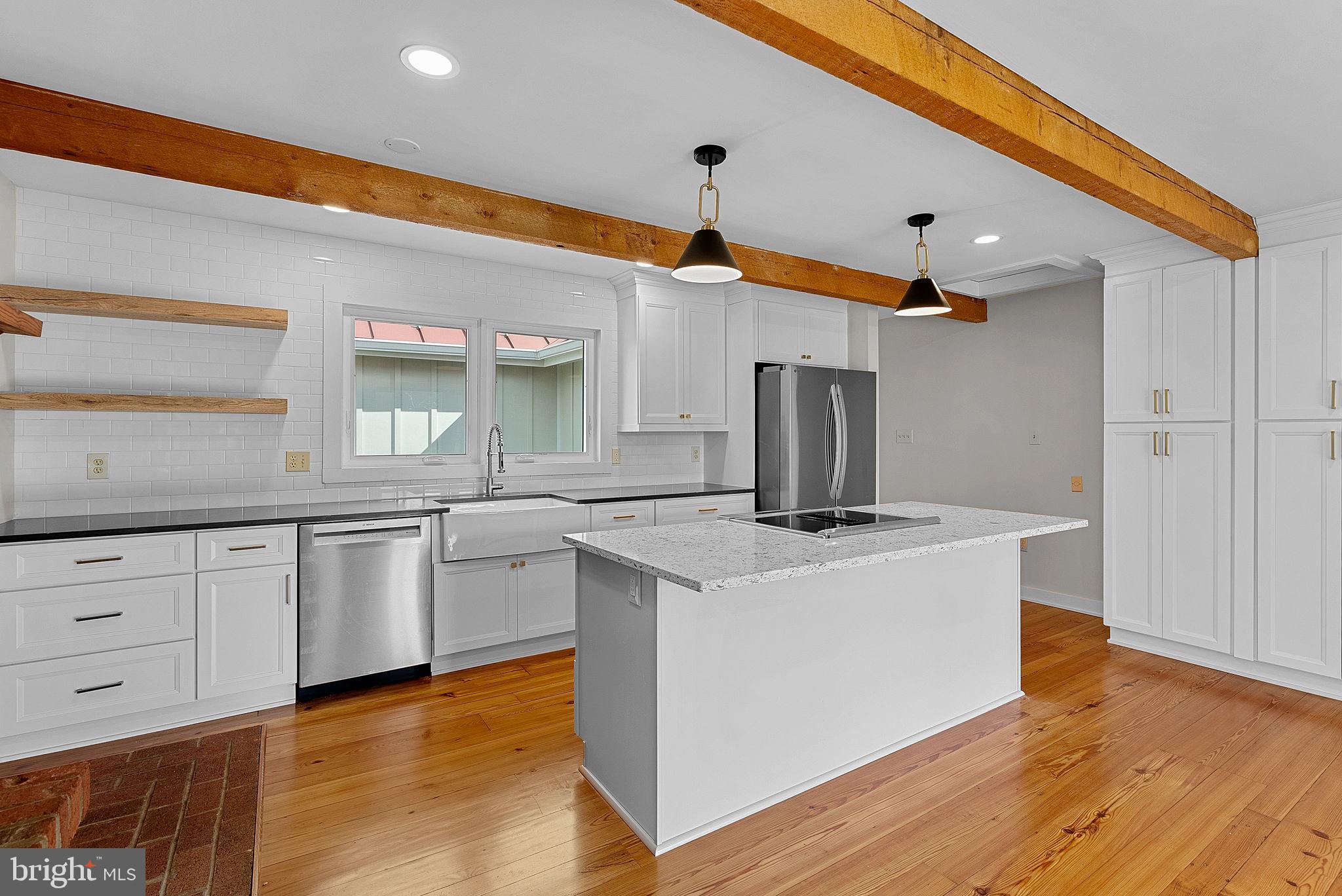 BLUE RIDGE CHASE - Residential Lease