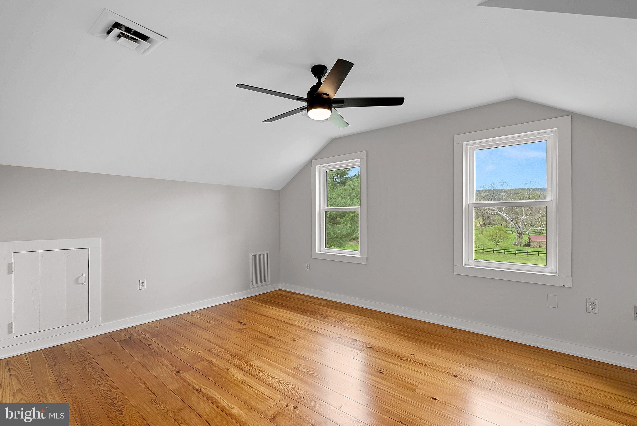 BLUE RIDGE CHASE - Residential Lease