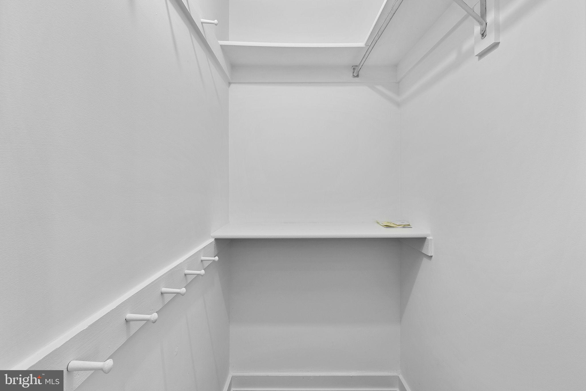 BLUE RIDGE CHASE - Residential Lease