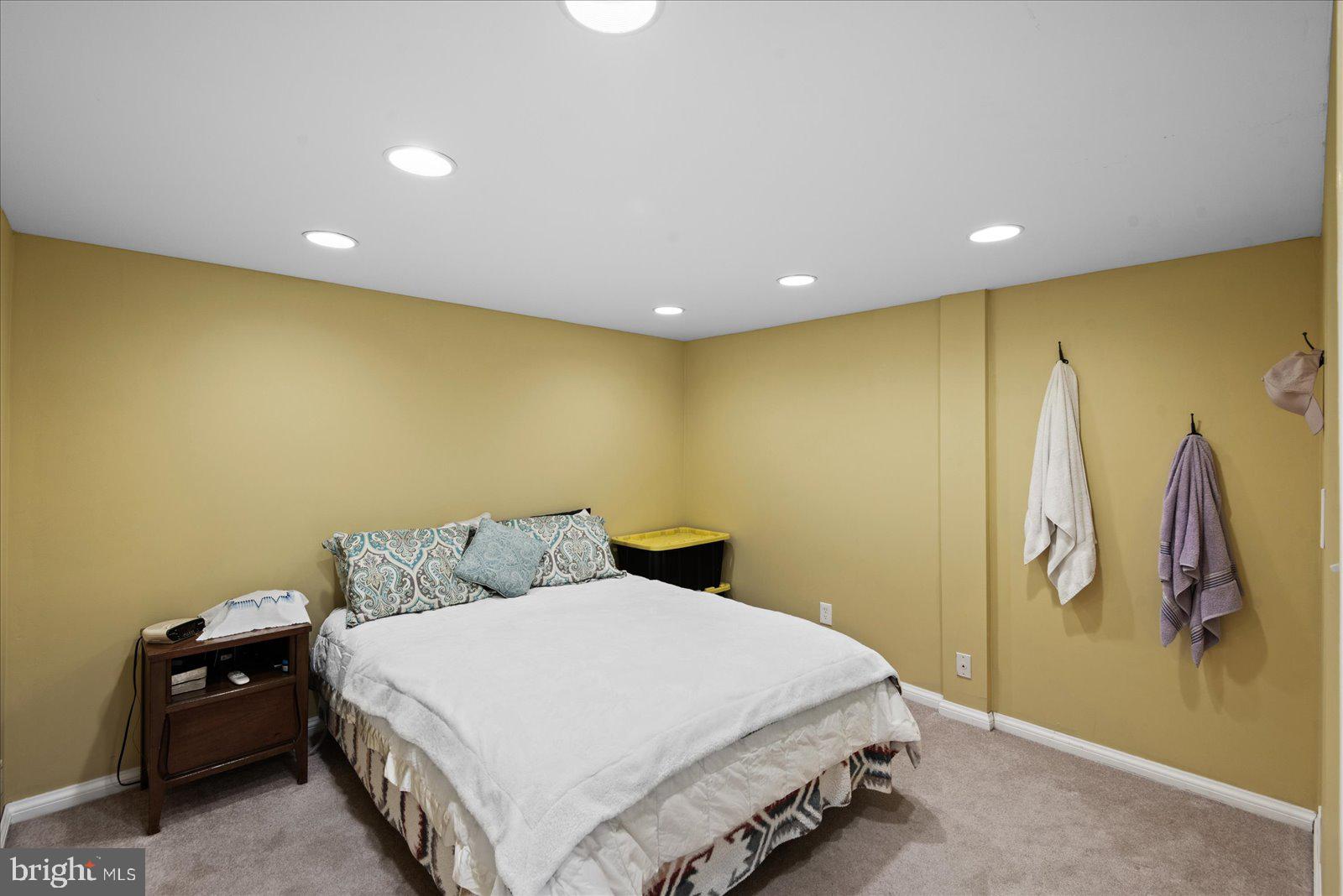 CHANCELLOR PARK - Residential