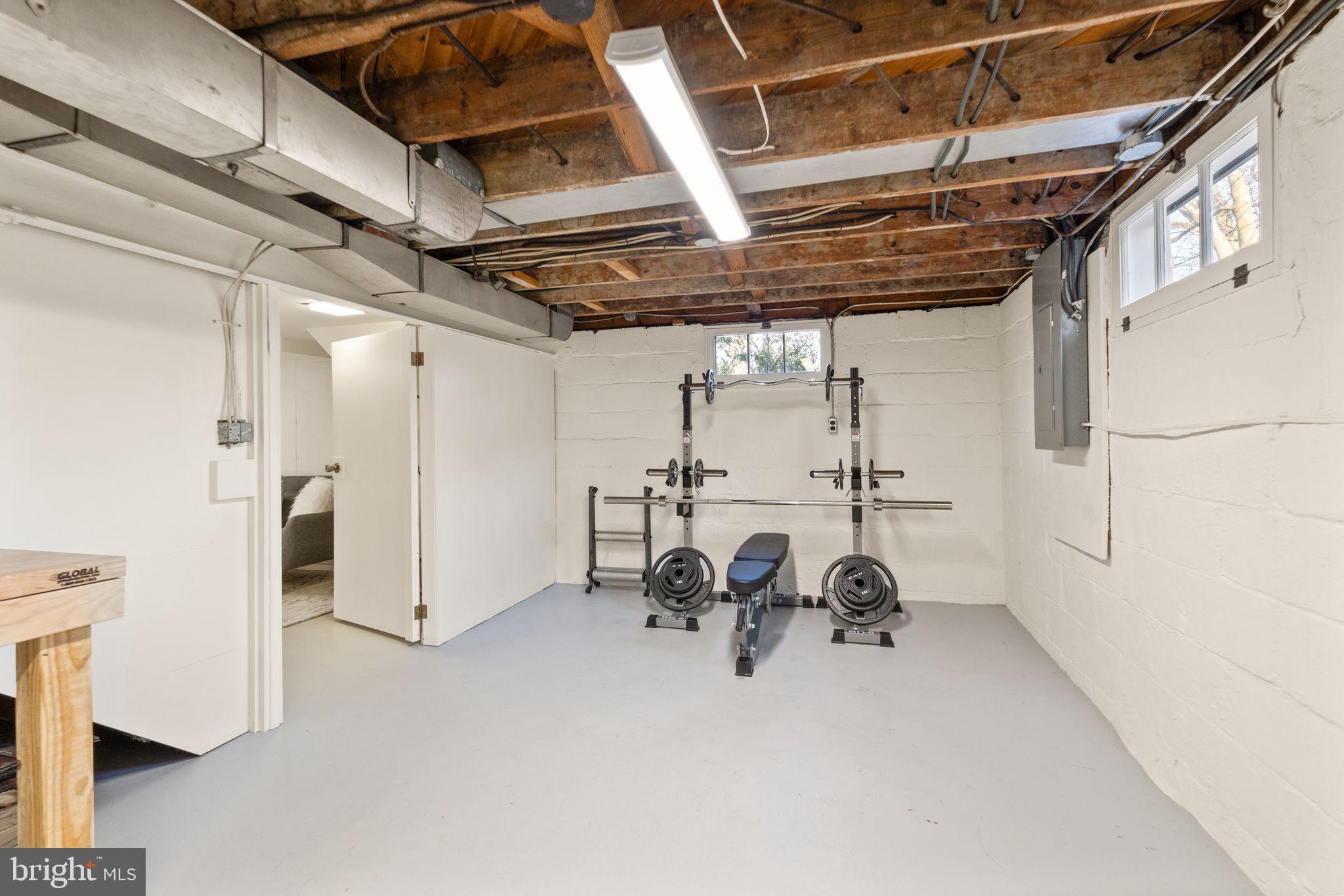 TEMPLE VIEW - Residential