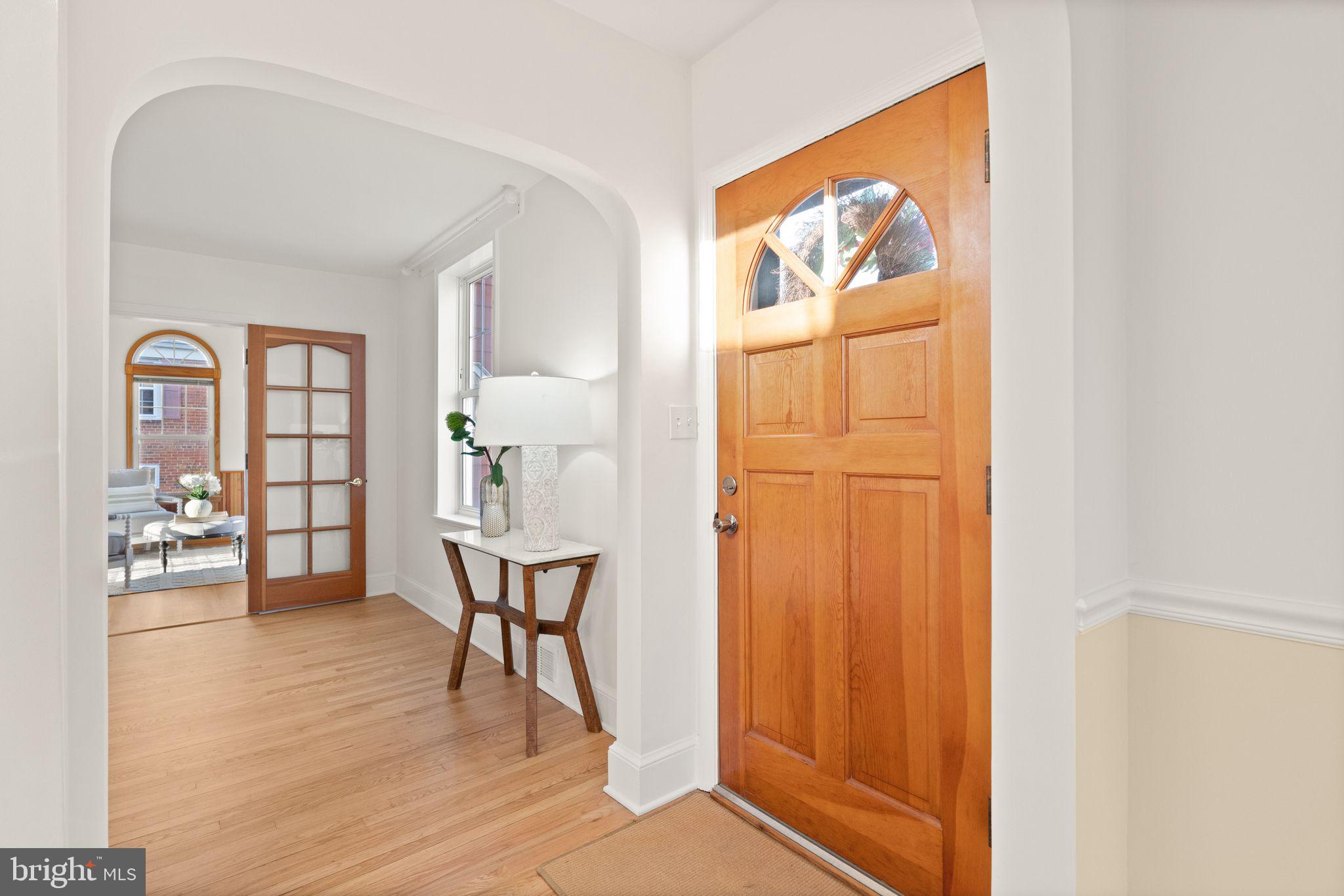 TEMPLE VIEW - Residential