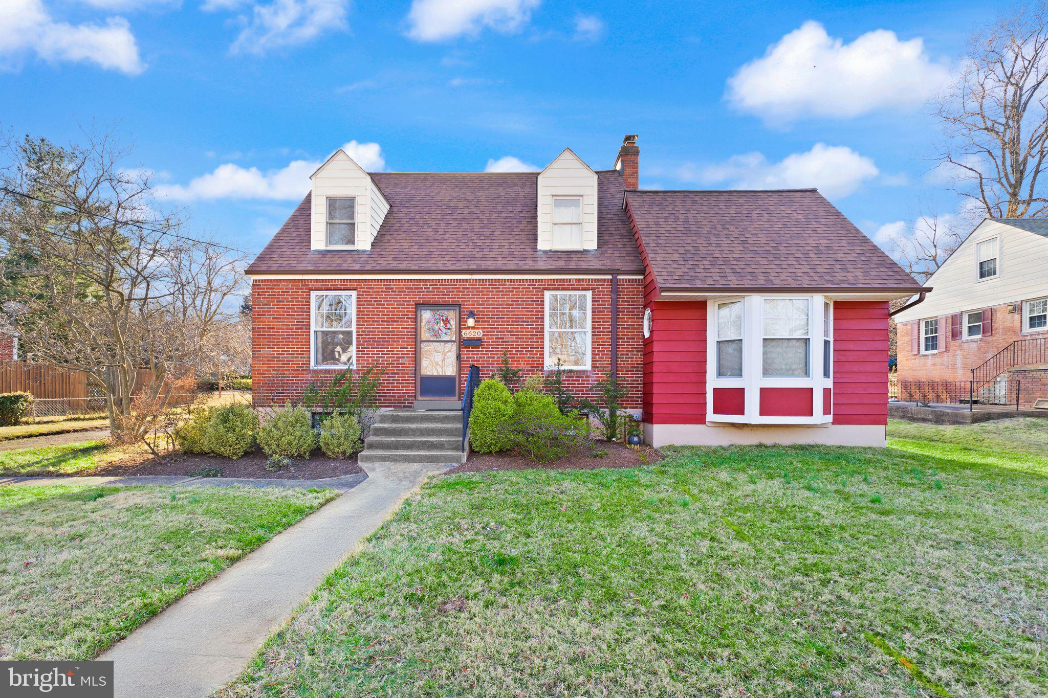 TEMPLE VIEW - Residential
