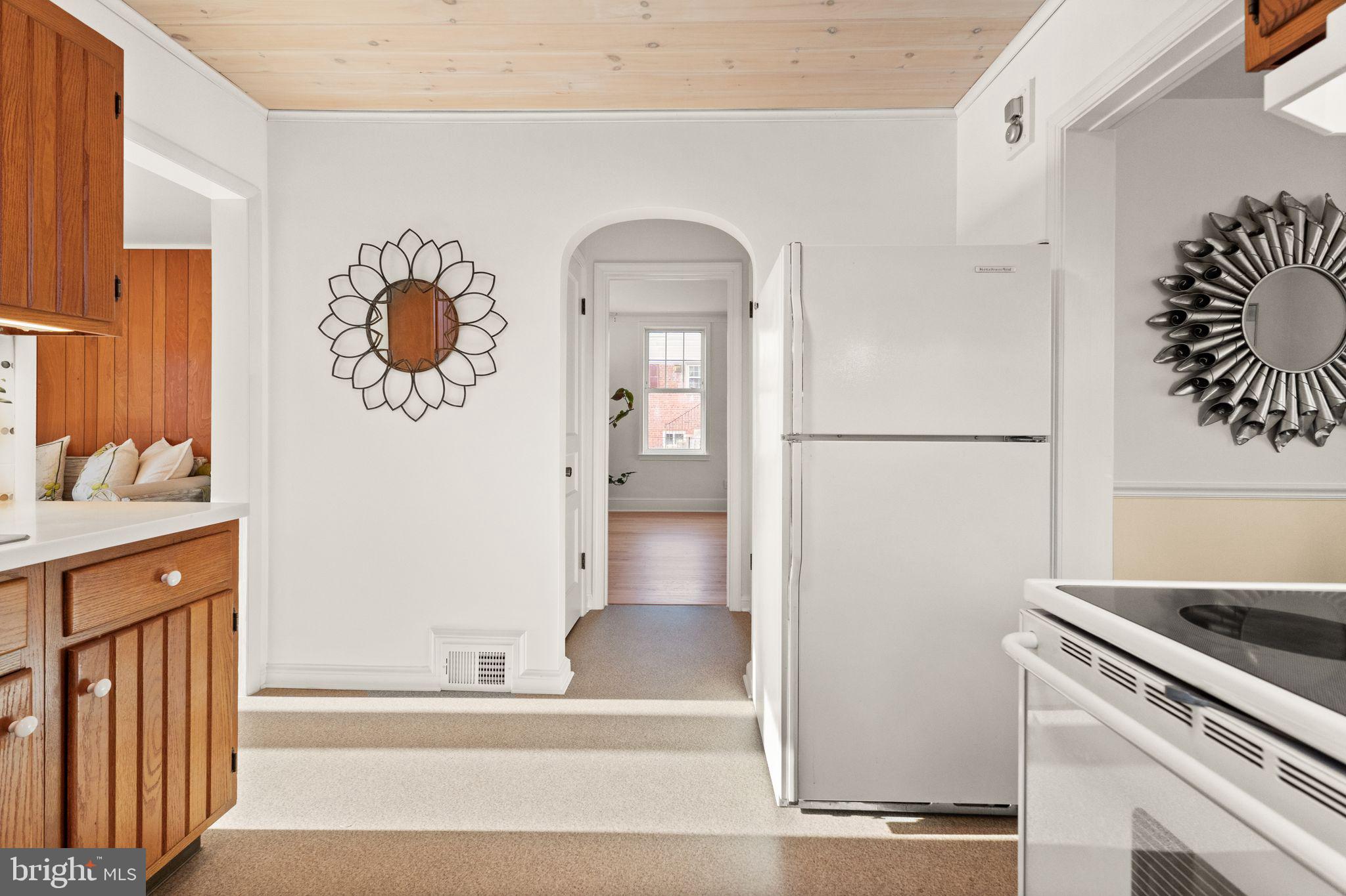 TEMPLE VIEW - Residential