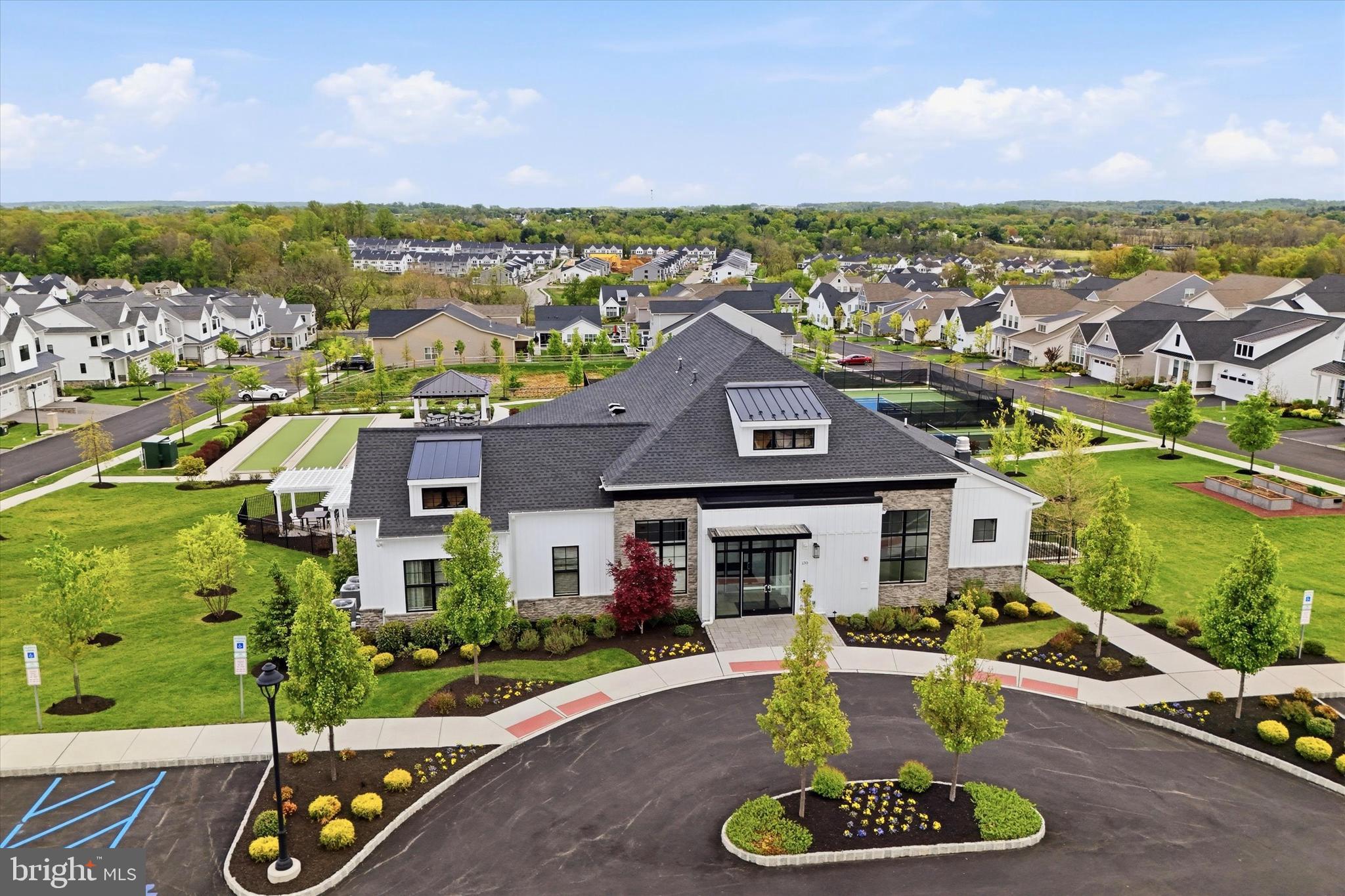 PRESERVE AT MARSH CREEK - CARRIAGE COLLECTION - Residential