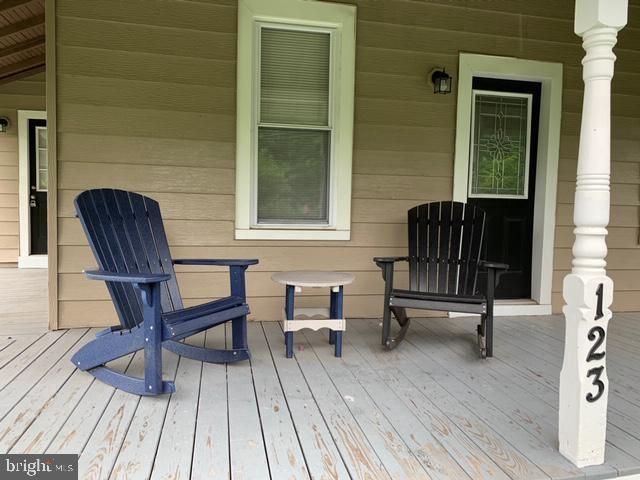 123 HARTFORD ROAD APT. B