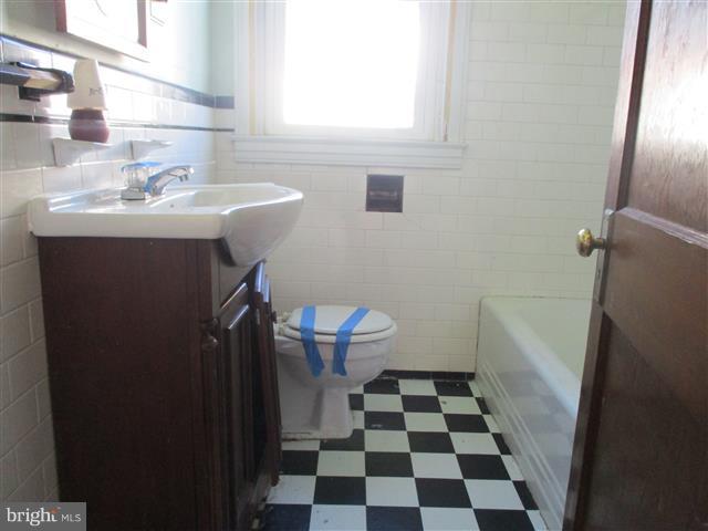 HAMILTON HEIGHTS - Residential