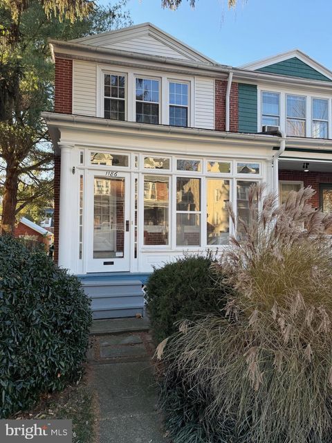 1186 ELM AVENUE LANCASTER PA 17603