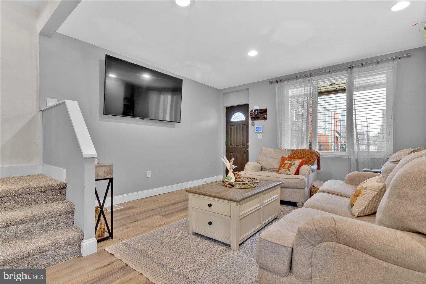 PORT RICHMOND - Residential