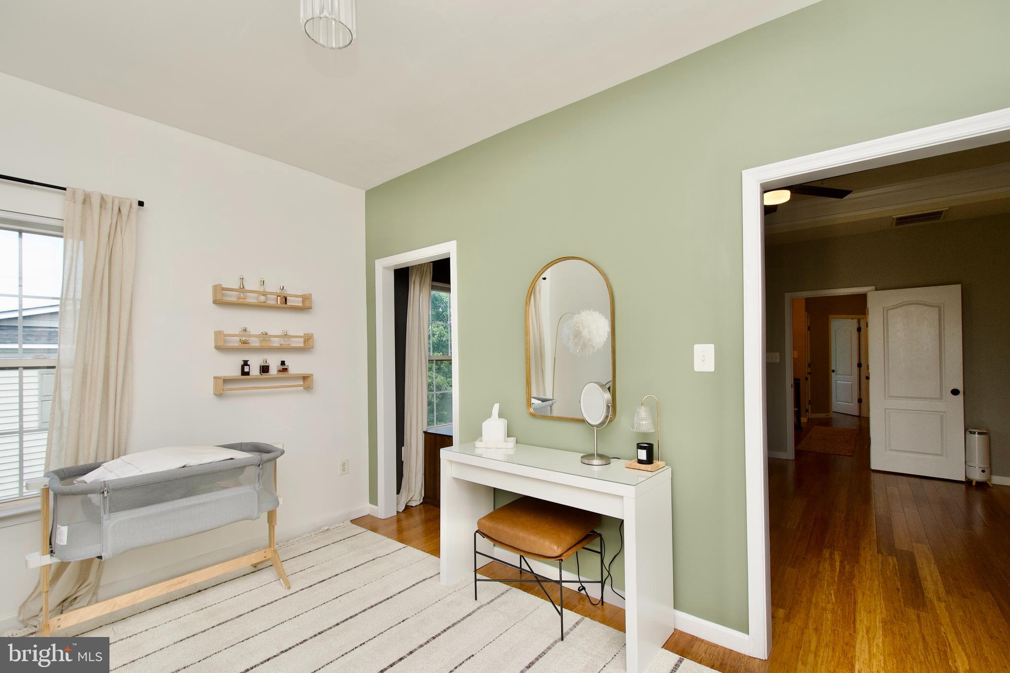 HAWTHORNE - Residential Lease