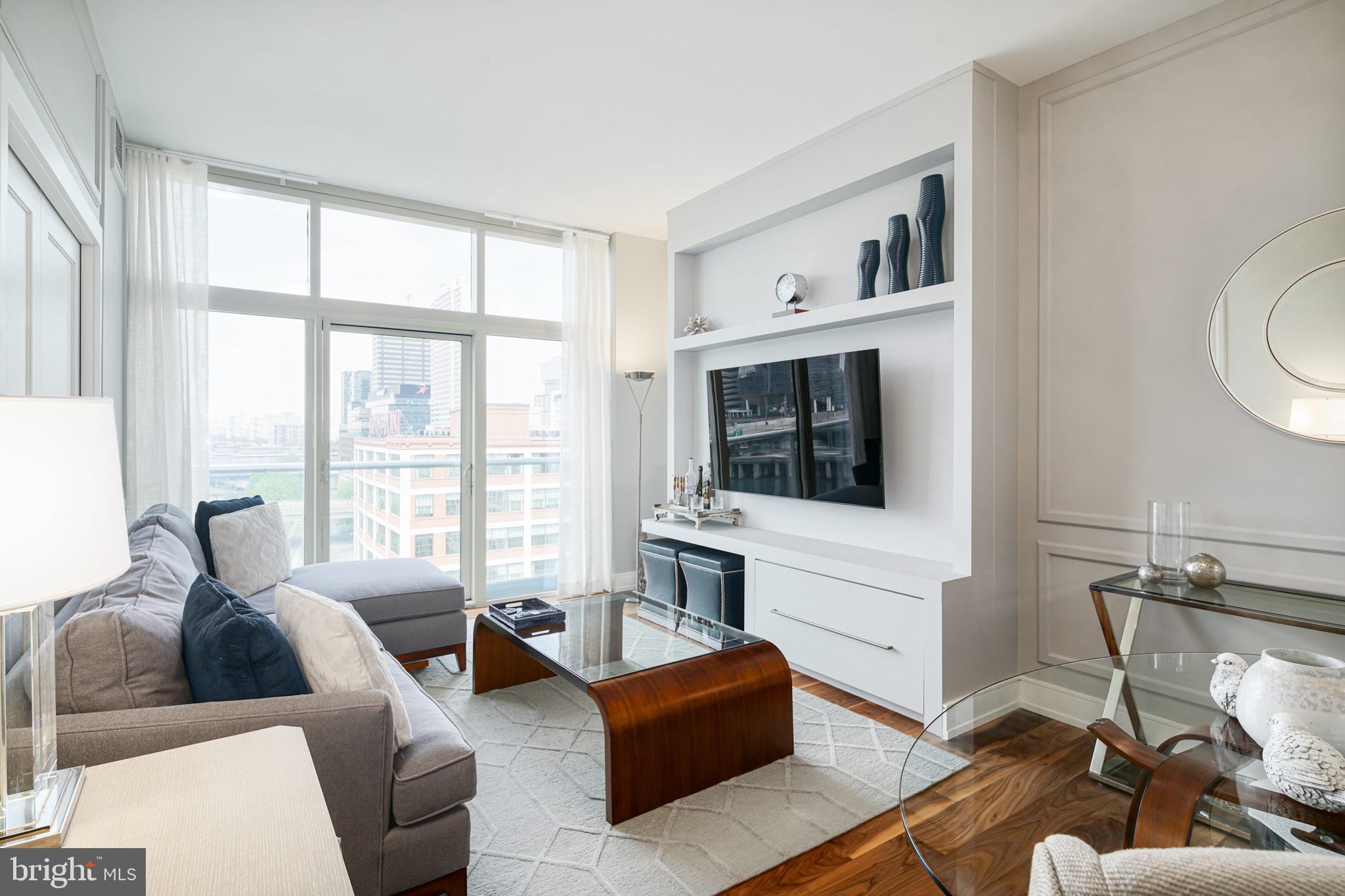 FITLER SQUARE - Residential