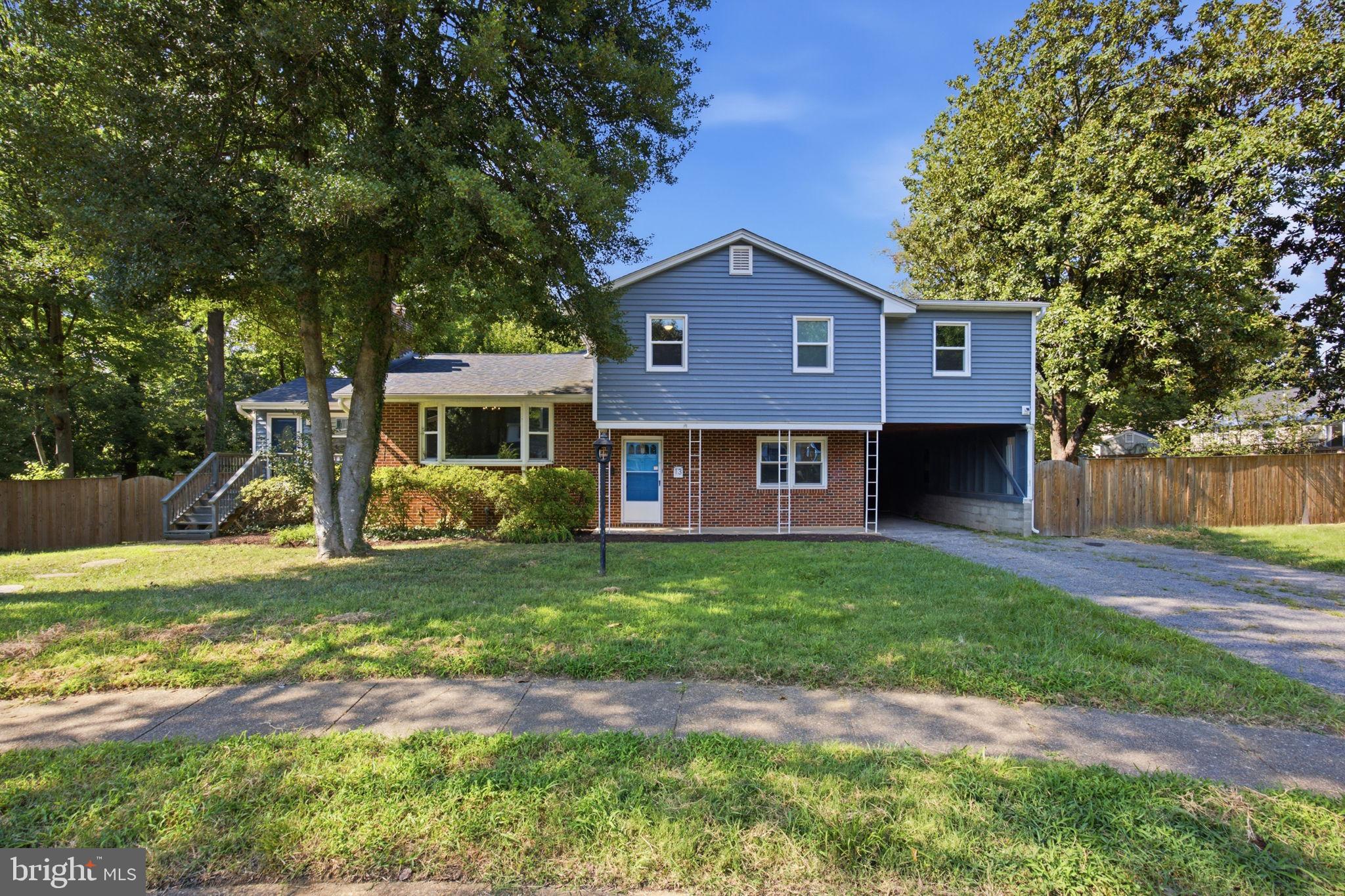 13 RICKOVER COURT
