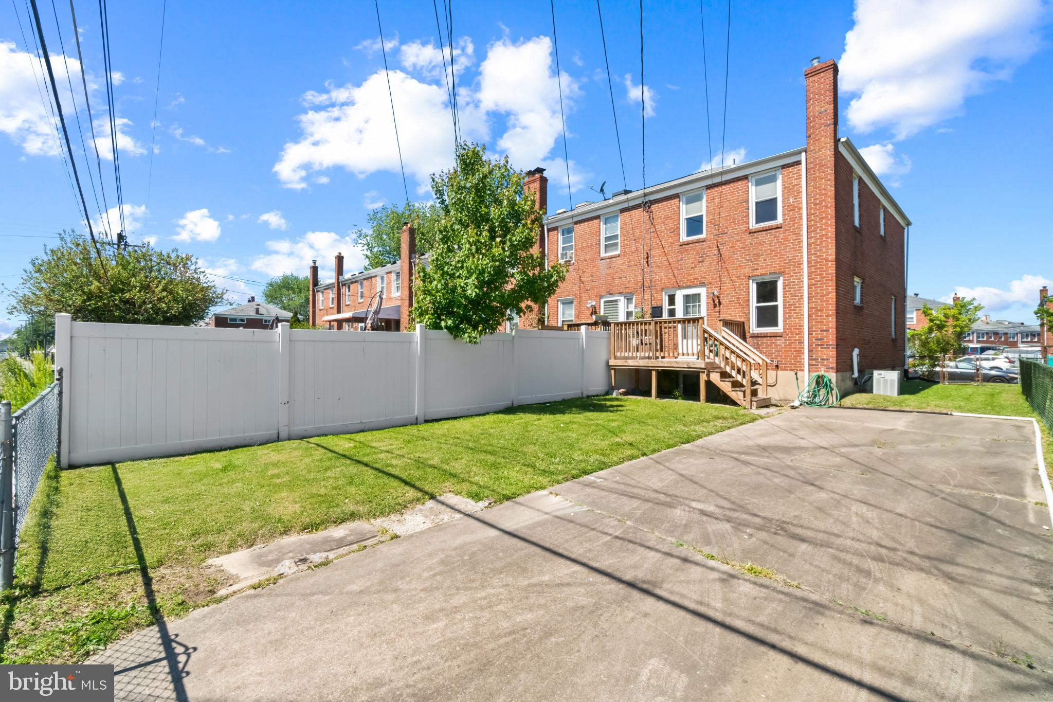 NORTH POINT VILLAGE - Residential