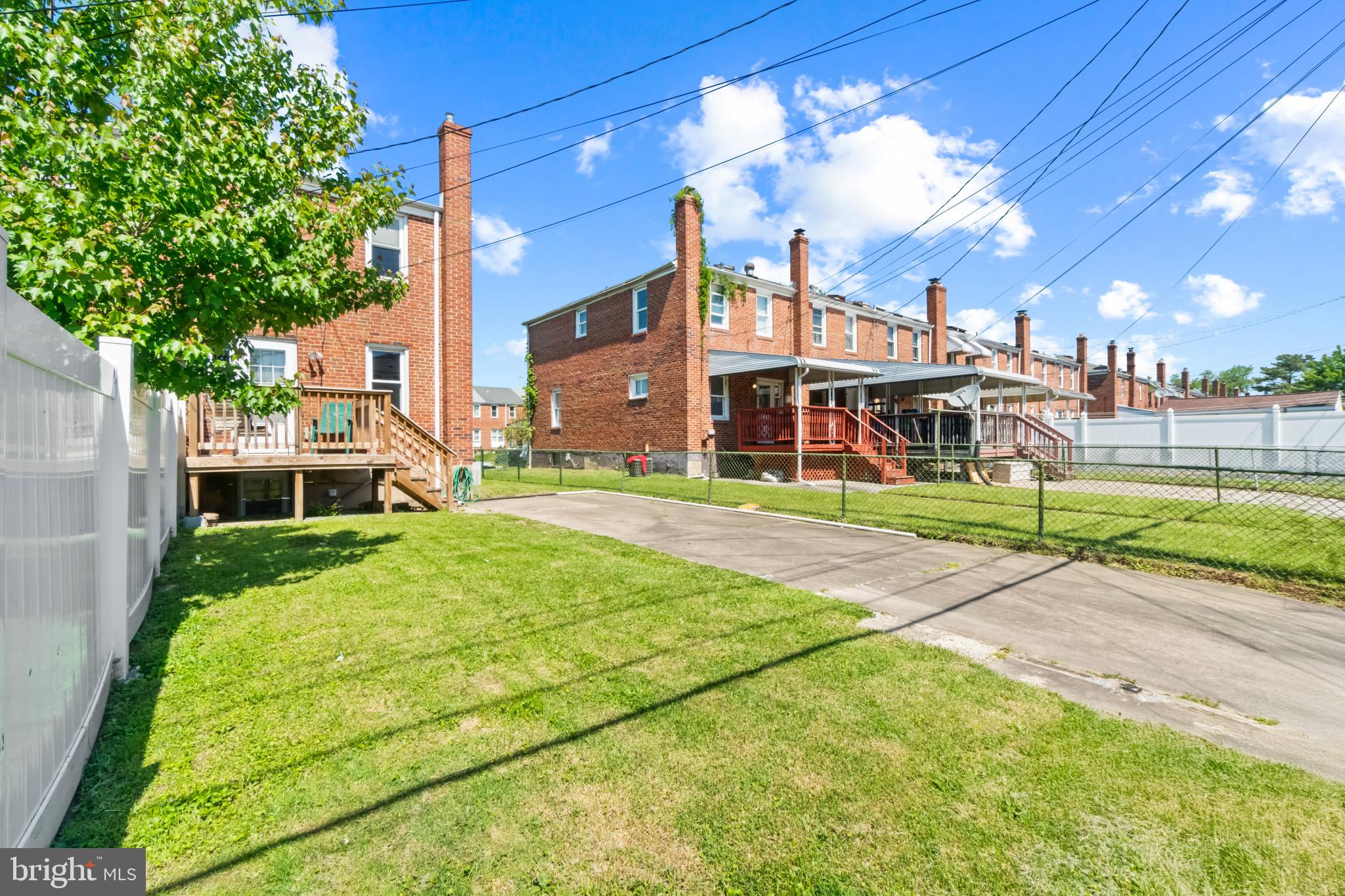NORTH POINT VILLAGE - Residential