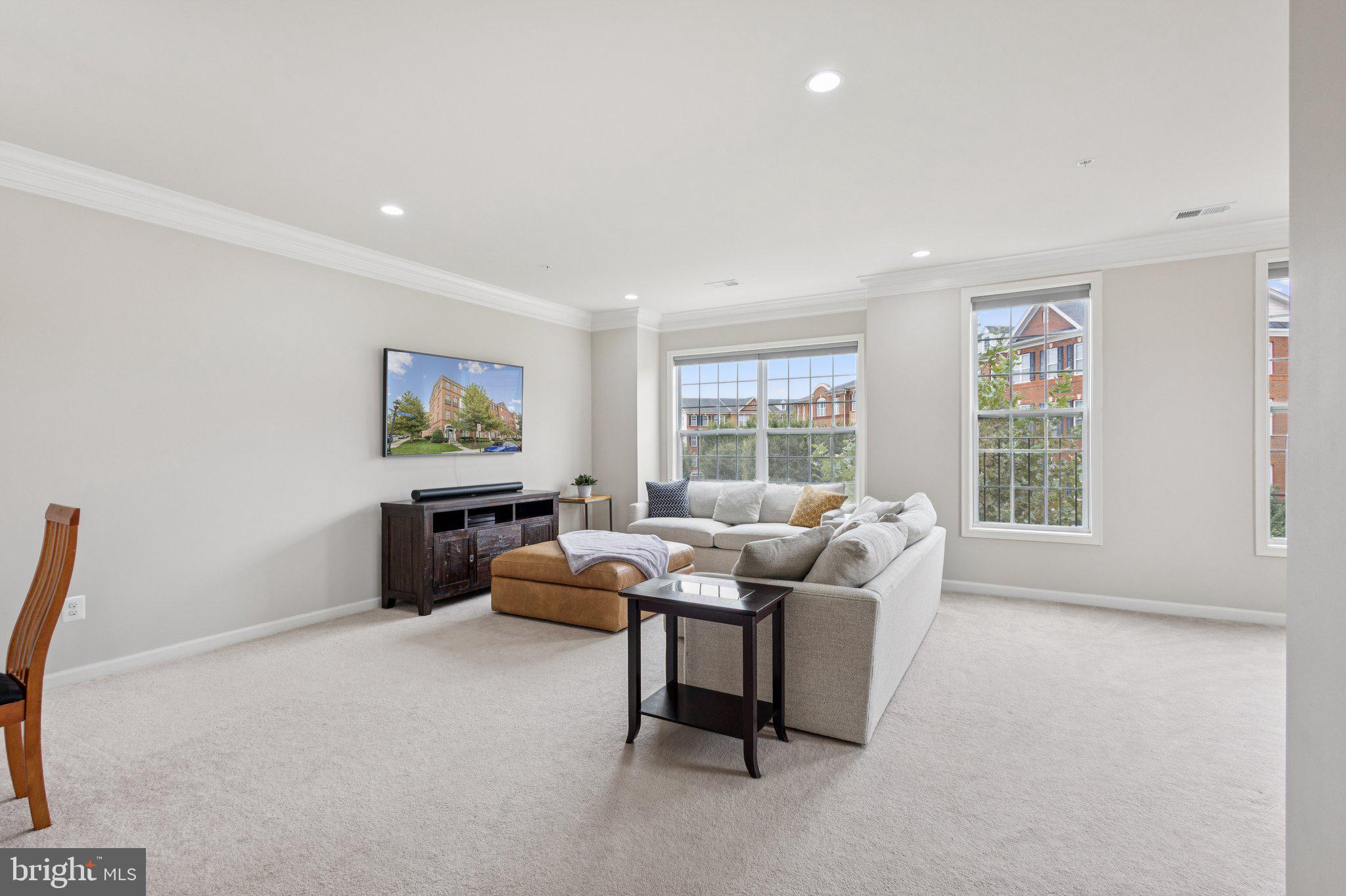 BUCKINGHAM AT LOUDOUN VALLEY - Residential