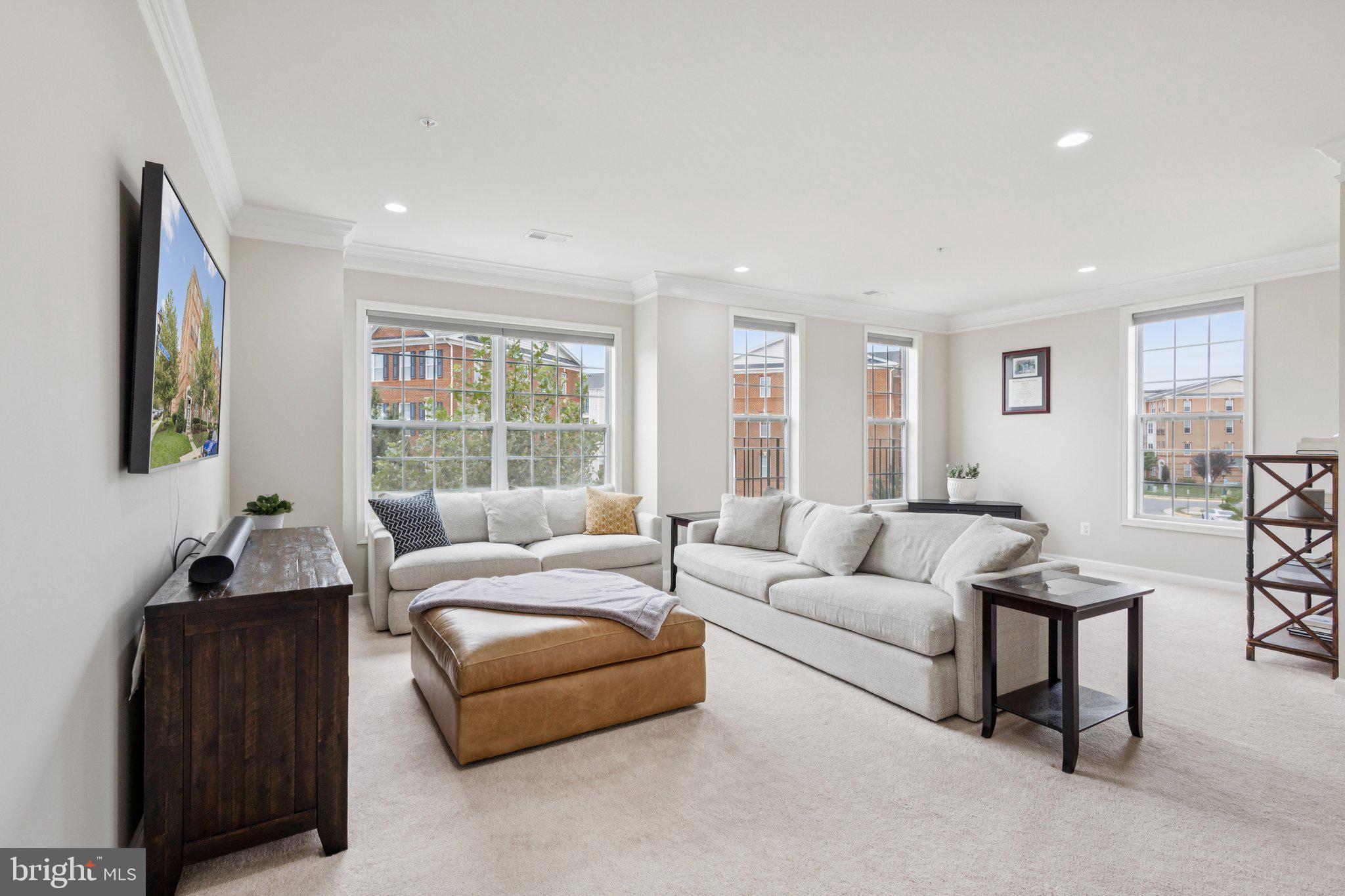 BUCKINGHAM AT LOUDOUN VALLEY - Residential