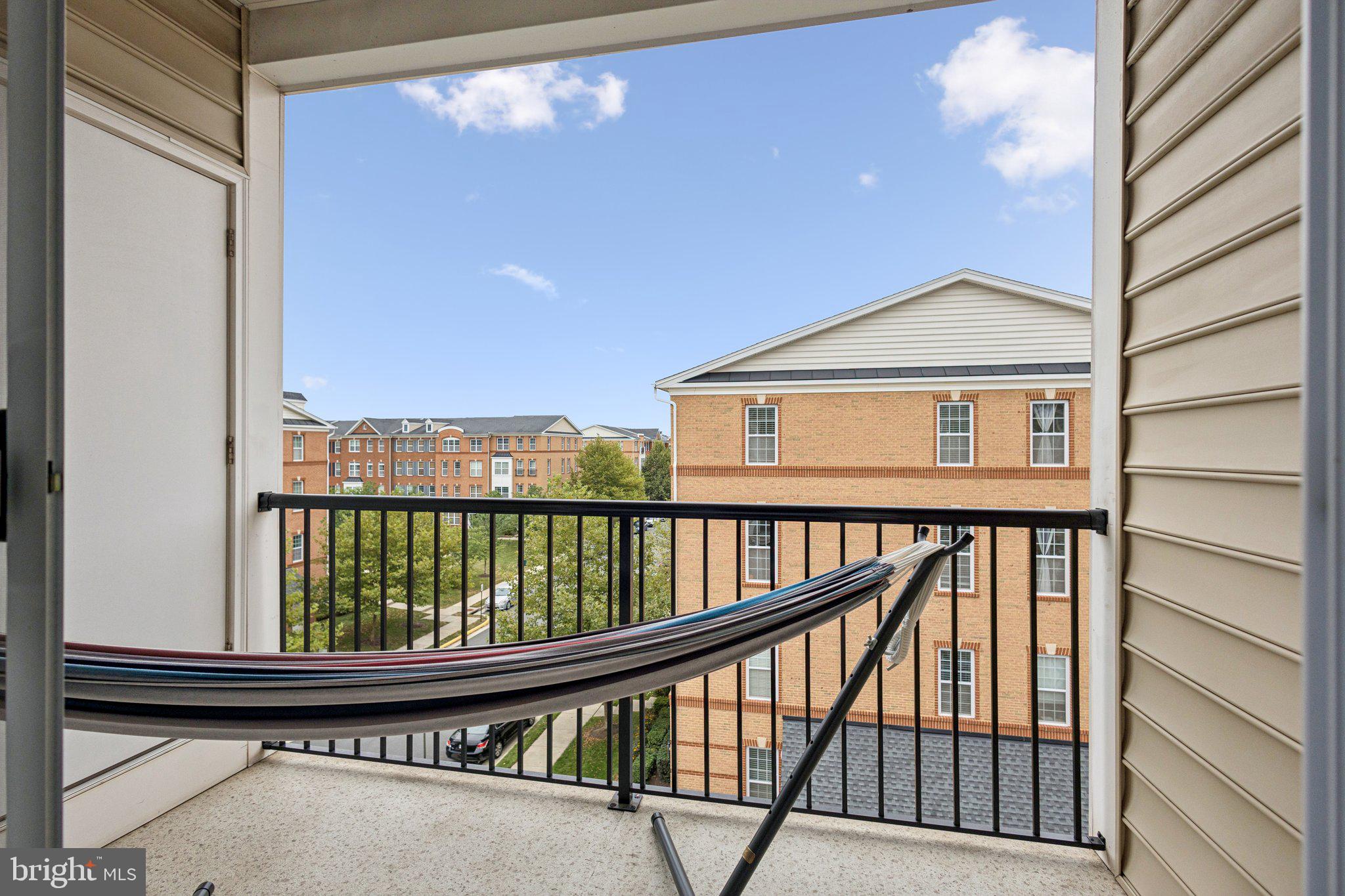 BUCKINGHAM AT LOUDOUN VALLEY - Residential