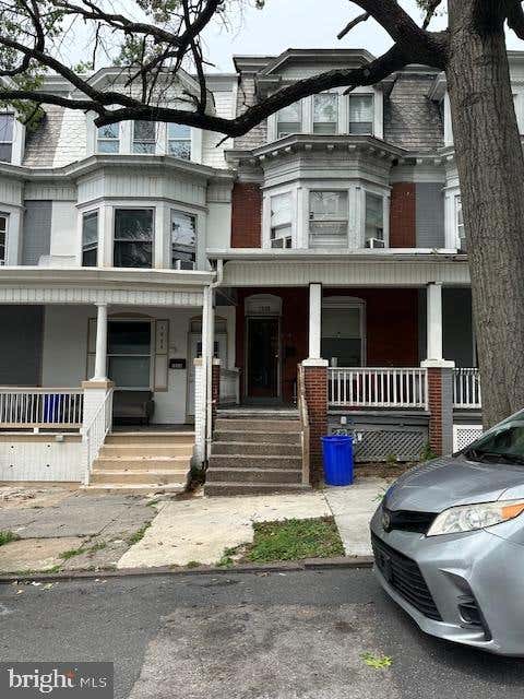 Townhouse For Sale - 1808 Walnut Street<br/> HARRISBURG, PA 17103