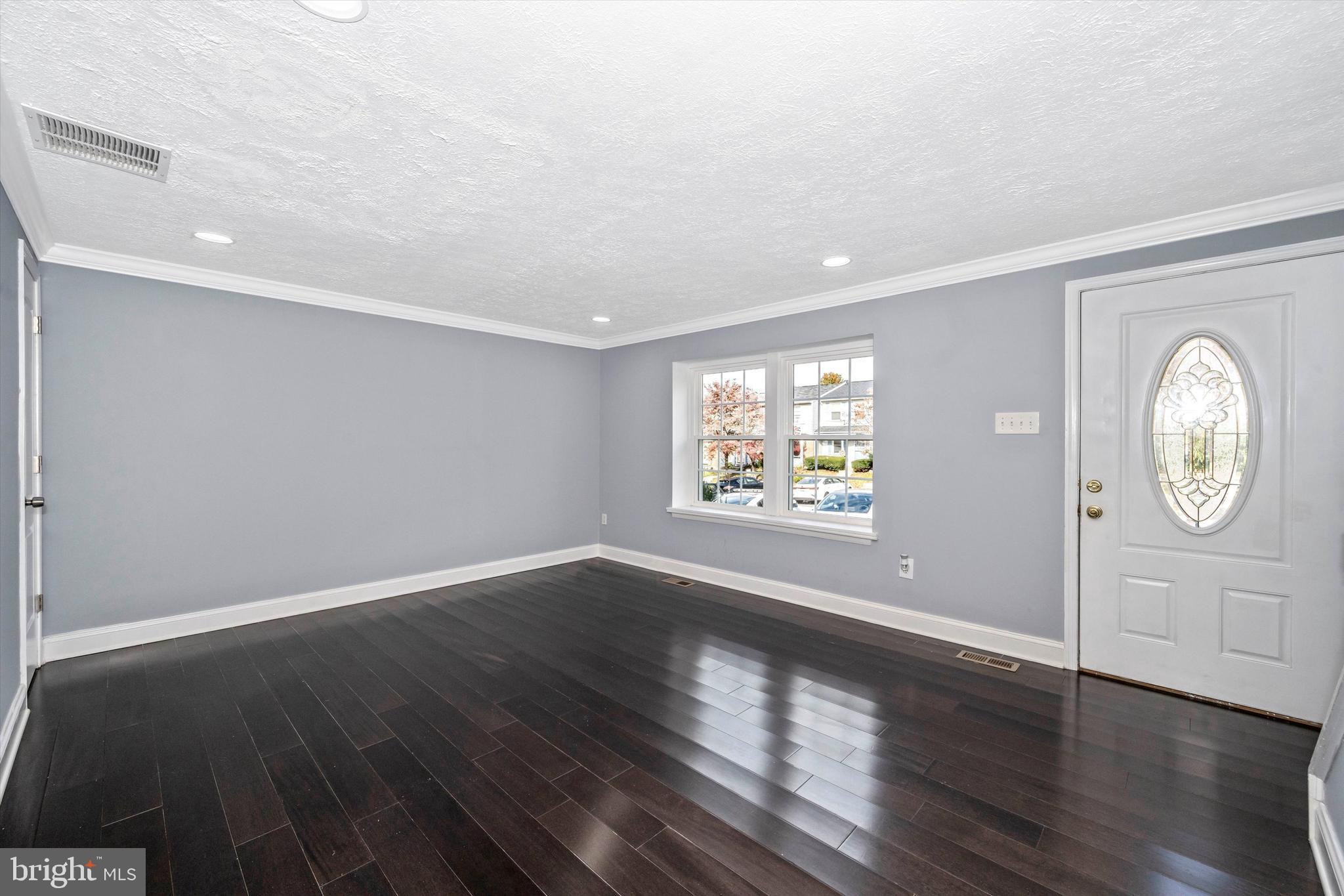 DAMASCUS VALLEY PARK - Residential